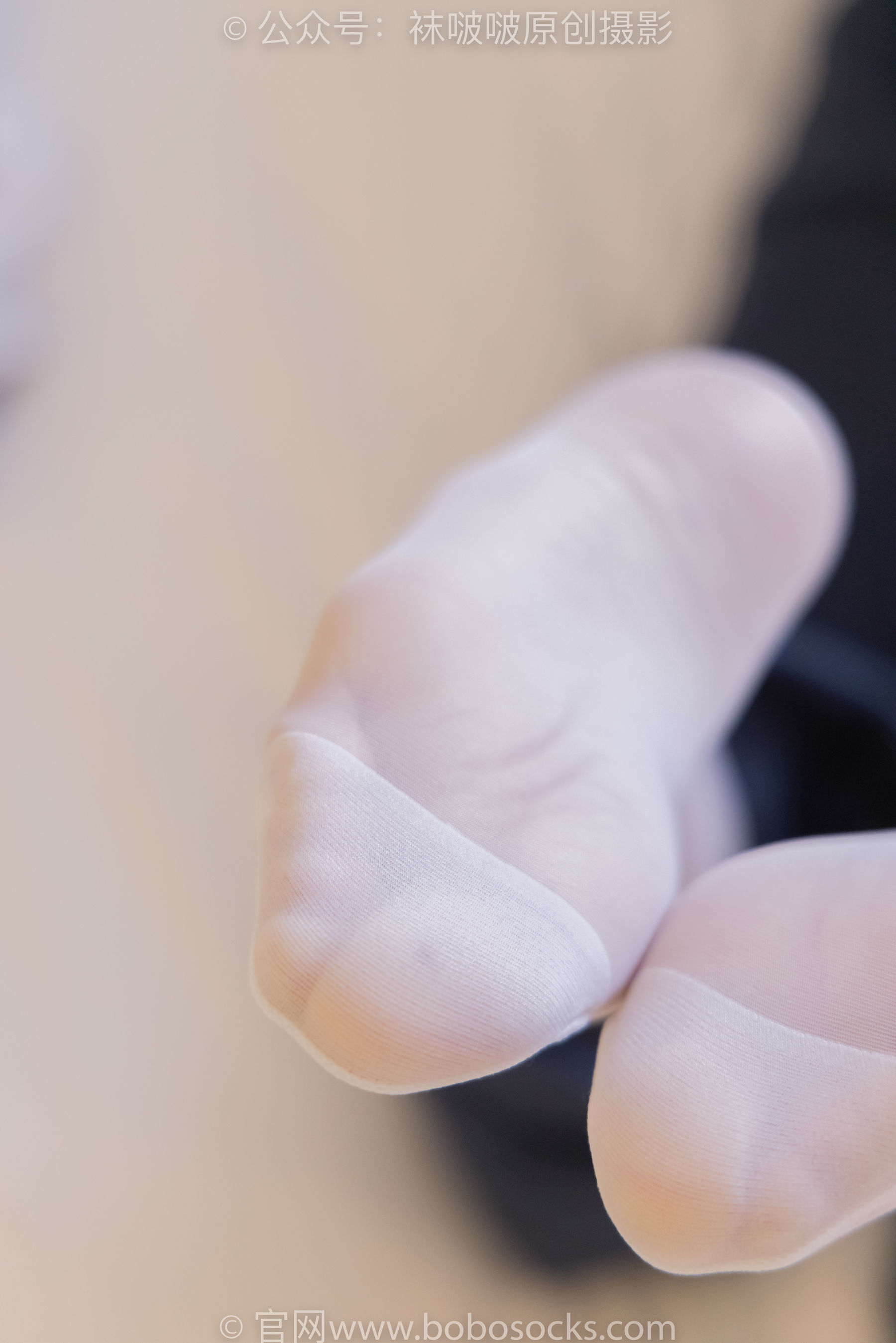 BoBoSocks袜啵啵 No.226 小甜豆-运动鞋、白棉袜、白丝（140P）