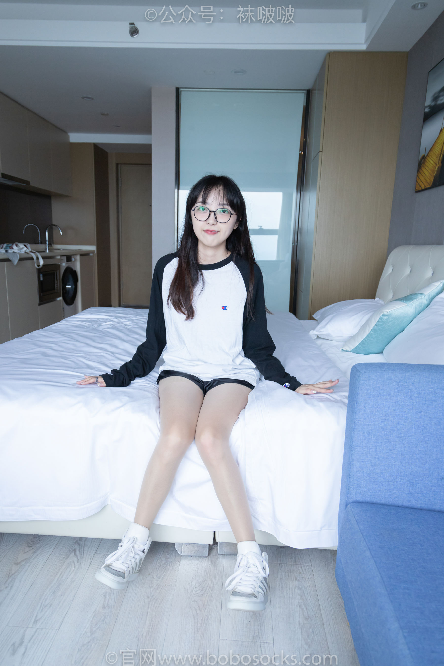 BoBoSocks袜啵啵 No.015 稚予-阿迪板鞋、白色短棉袜、肉丝（148P）