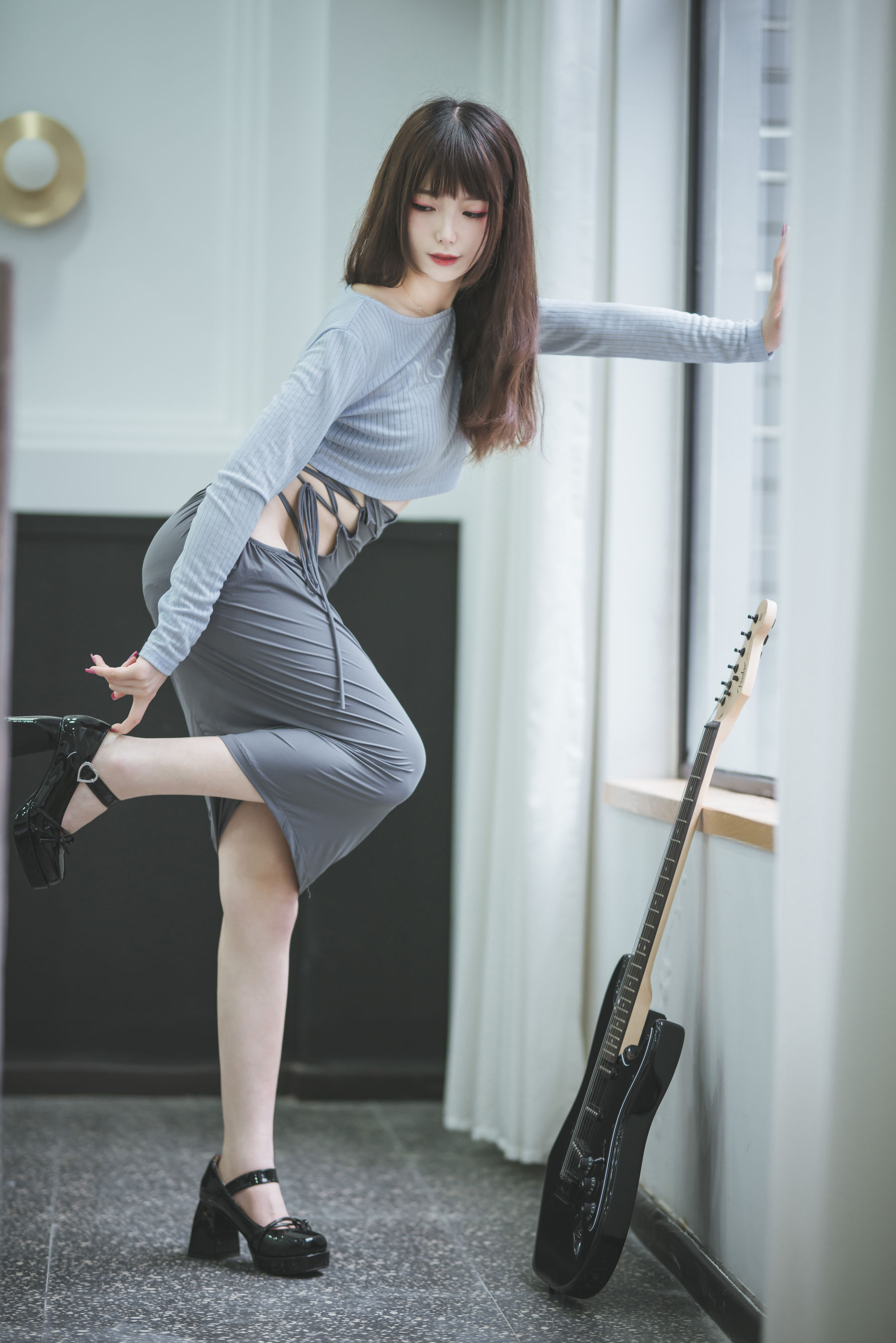 [福利COS] 动漫博主封疆疆v - 吉他妹妹（36P）