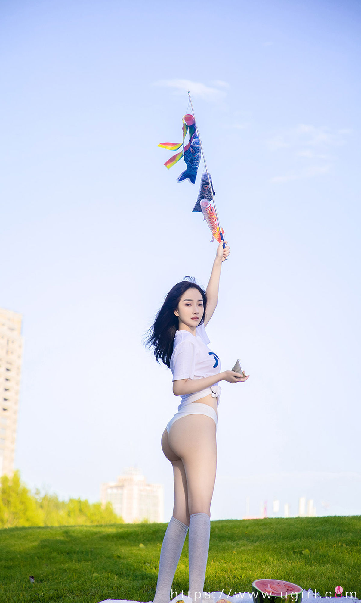 [爱尤物Ugirls] No.2110 西门小玉 粽情盛夏（35P）