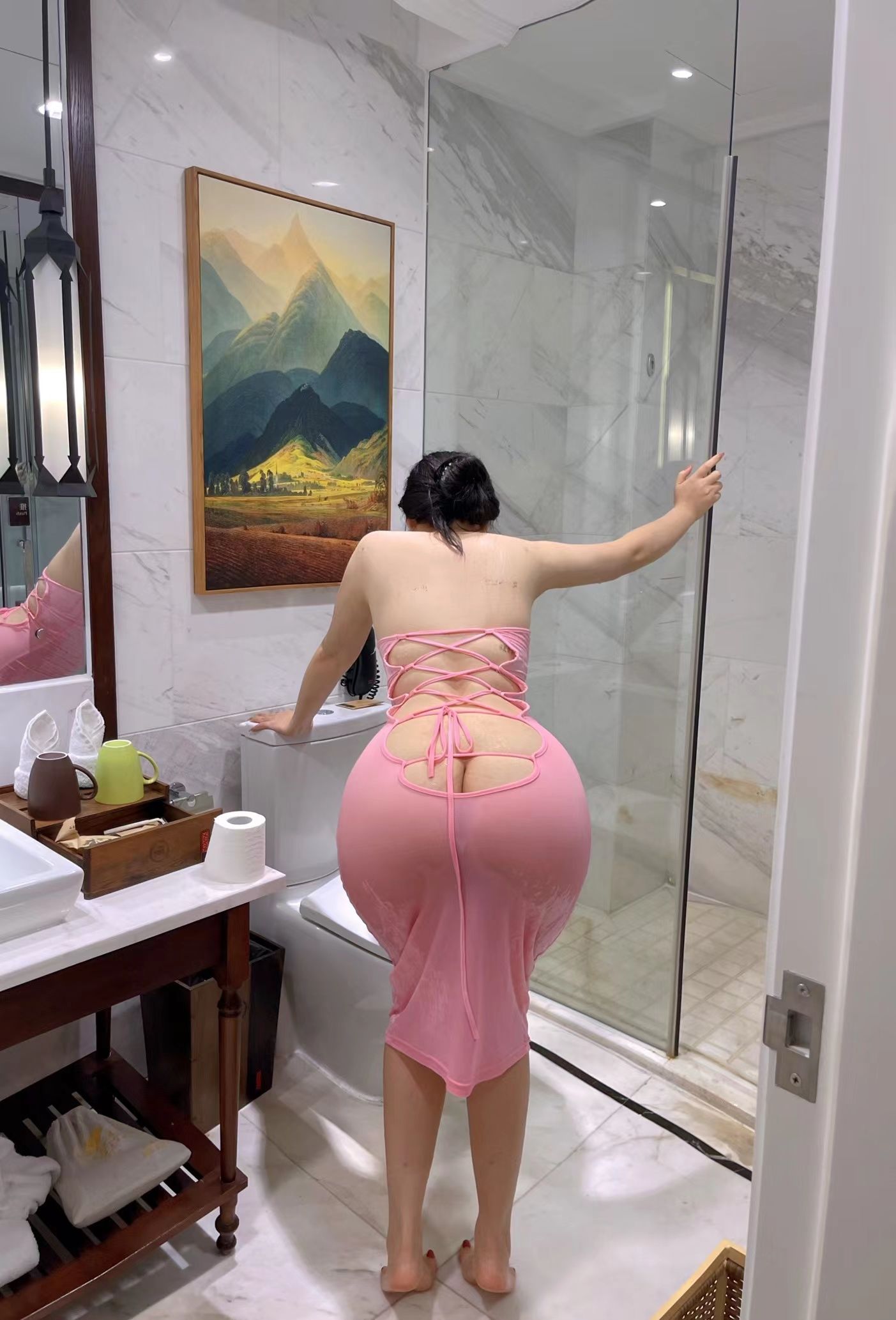 迷人的五姨太 - 湿身诱惑（19P）