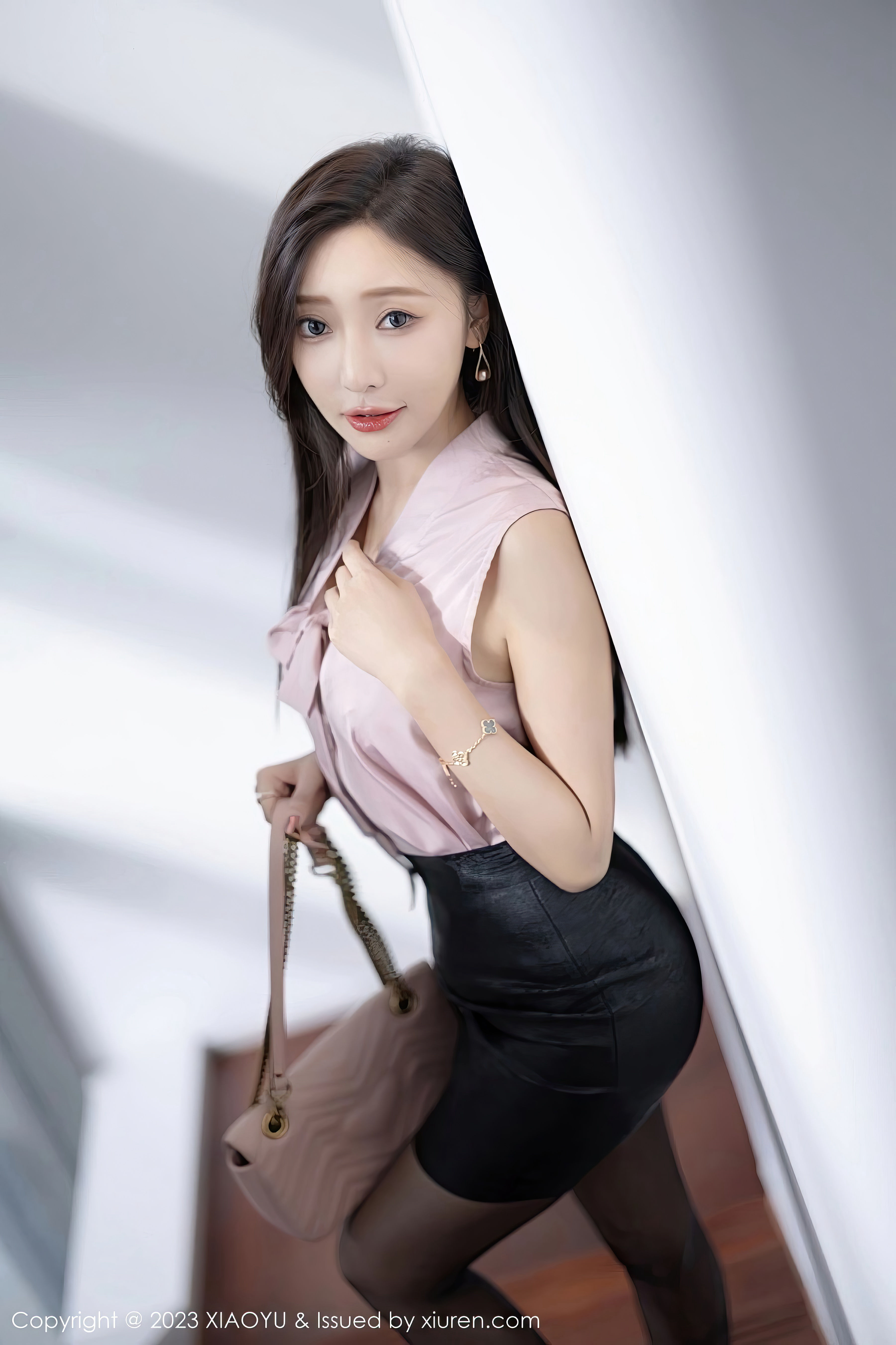 [XIAOYU]语画界 2023.08.07 Vol.1086 王馨瑶（90P）-爱变色