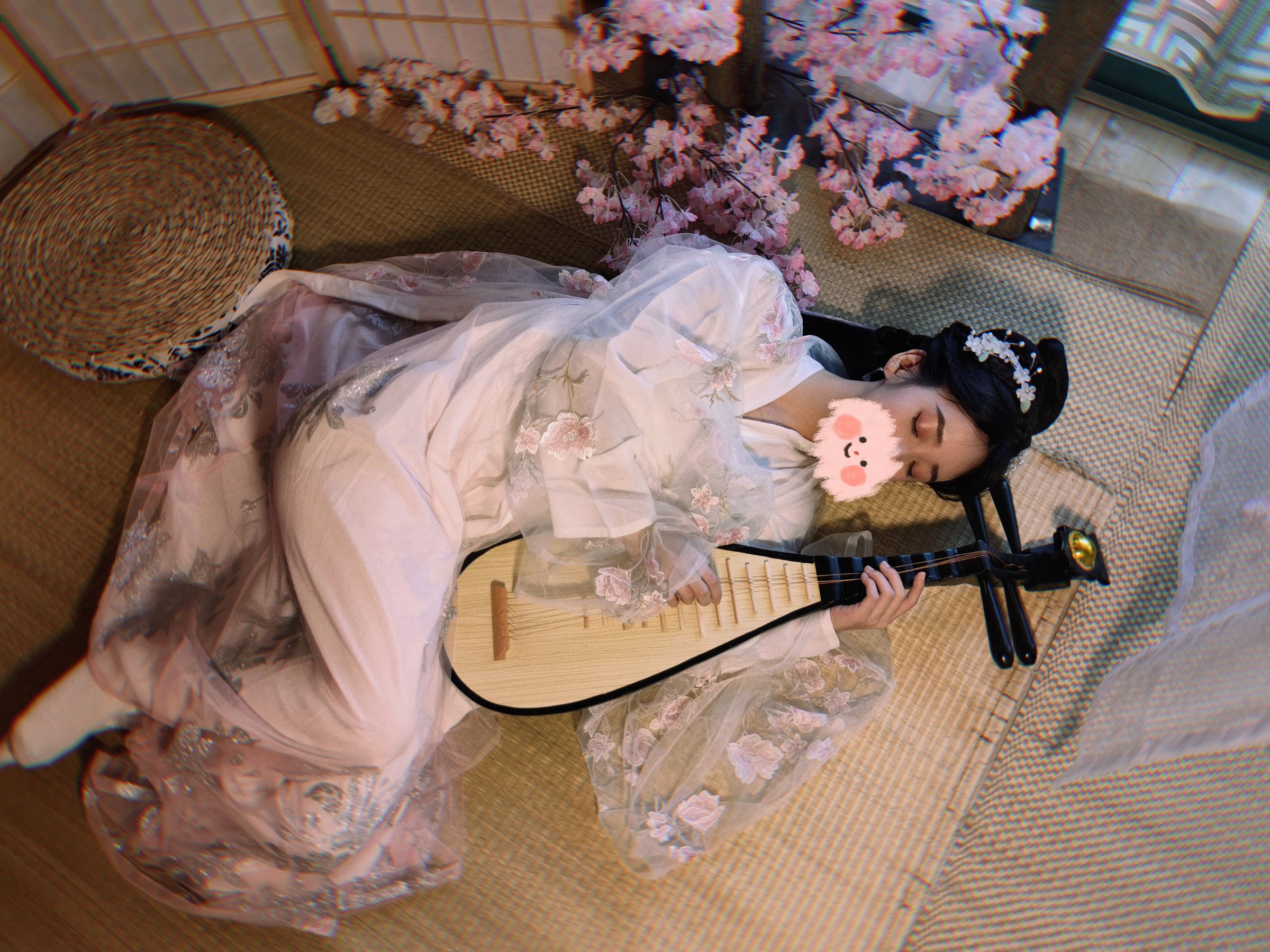 Janisa - 朝花向晚（23P）