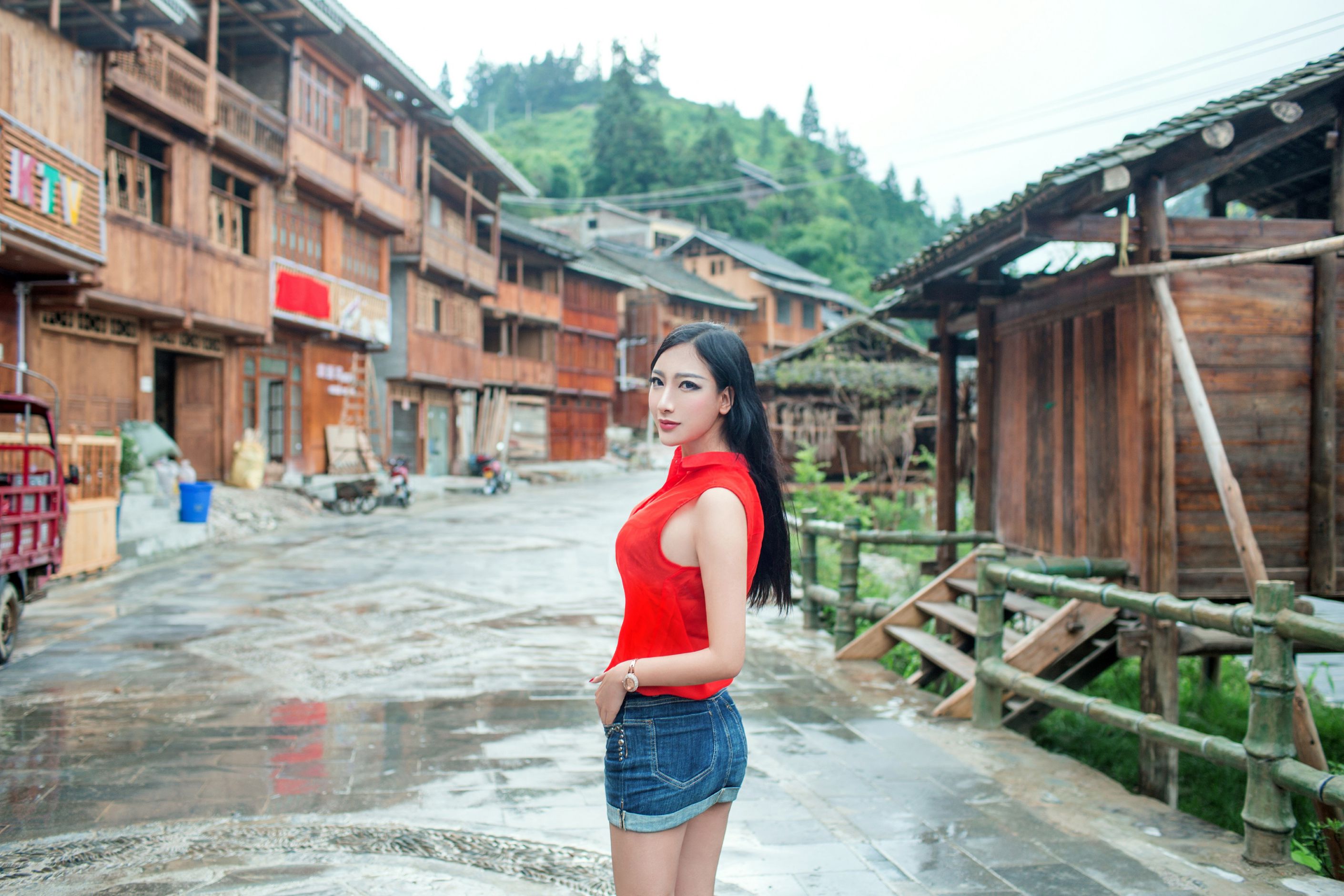 乔雅冰《艺术范儿、妖娆地美》 [推女郎TuiGirl] No.035（14P）