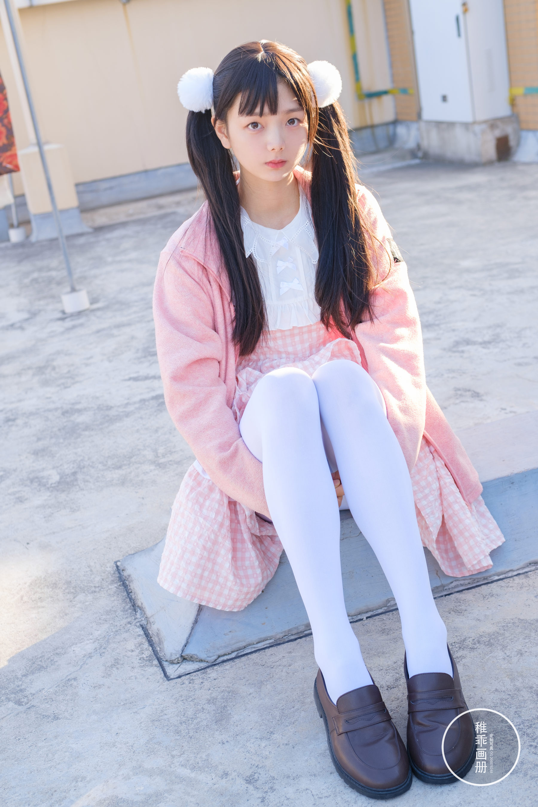 柴系小乖(稚乖画册) - 夜夜 天台粉裙（82P）