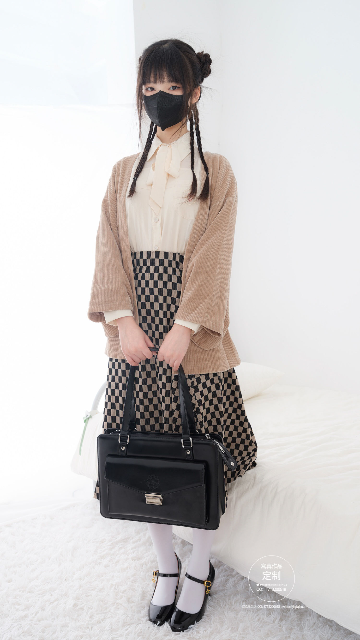 [紧急企划] EX-007 见希w 民国制服（80P）