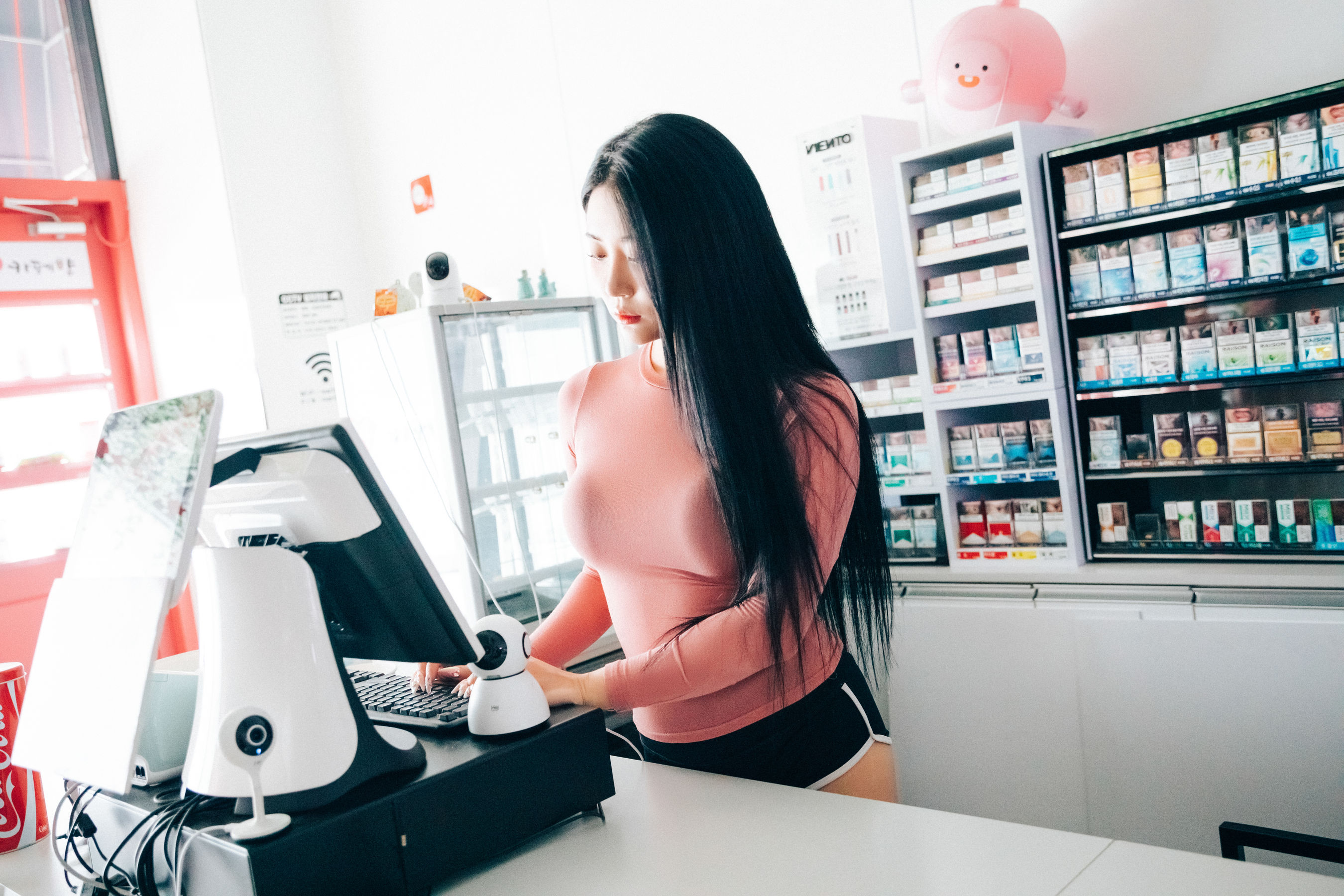 [LOOZY]  Bomi - Part timer（124P）