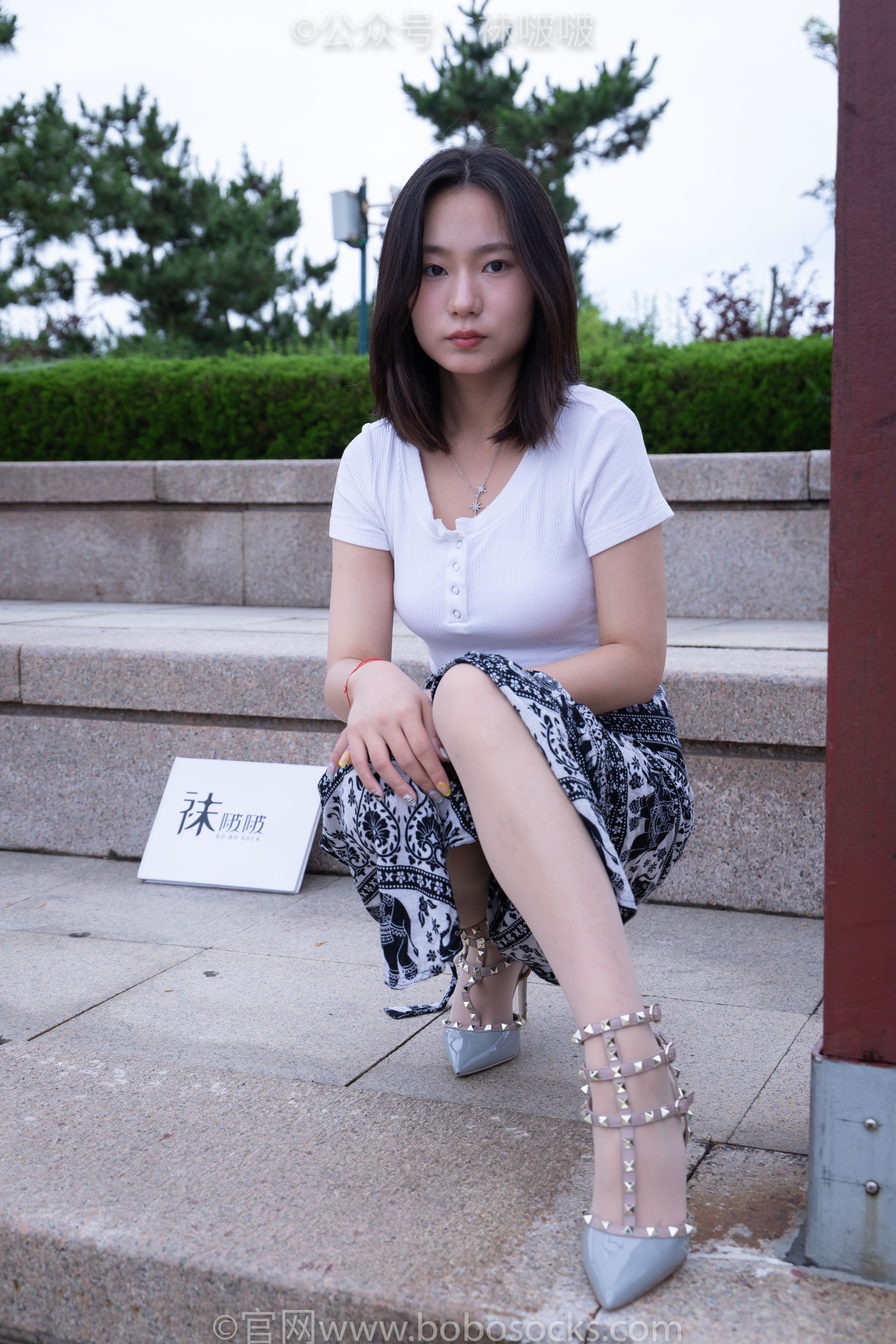 BoBoSocks袜啵啵 No.014 思思-华伦天奴高跟鞋、肉丝（139P）
