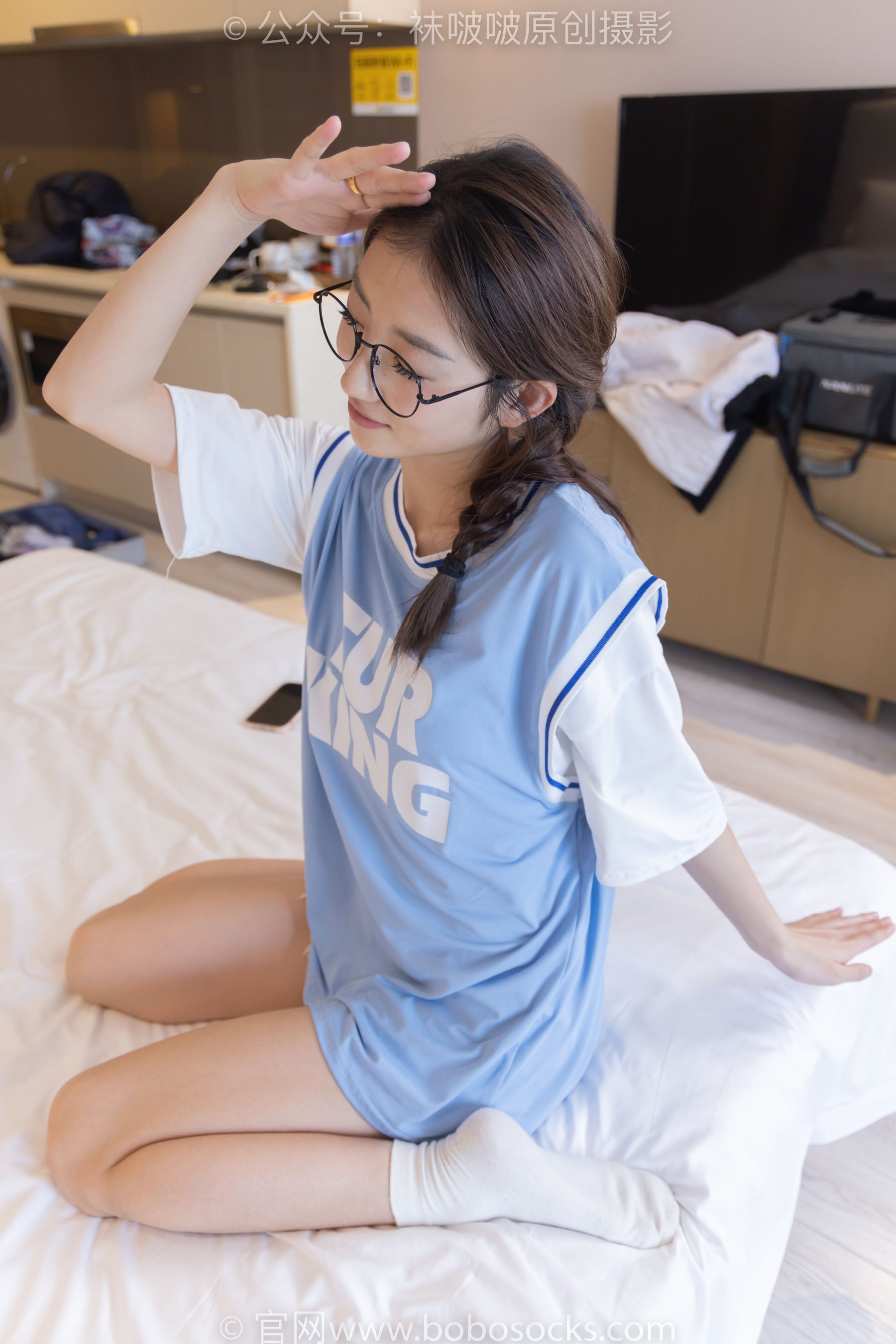 BoBoSocks袜啵啵 No.217 小沫-高跟鞋、皮鞋、短肉丝、自然穿脏白棉袜（150P）