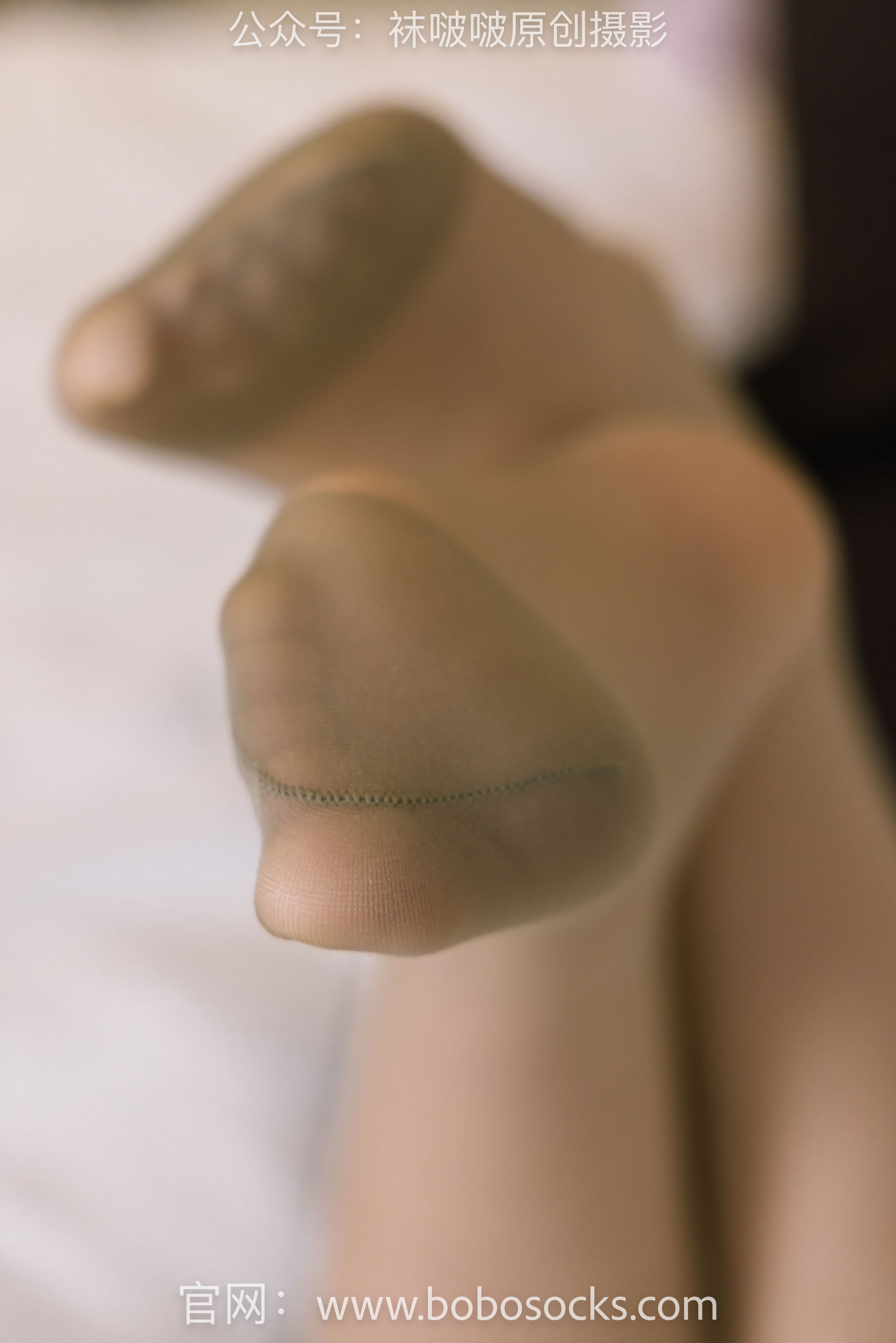 BoBoSocks袜啵啵 No.148 小淳-高跟鞋、咖啡丝、银行制服（140P）