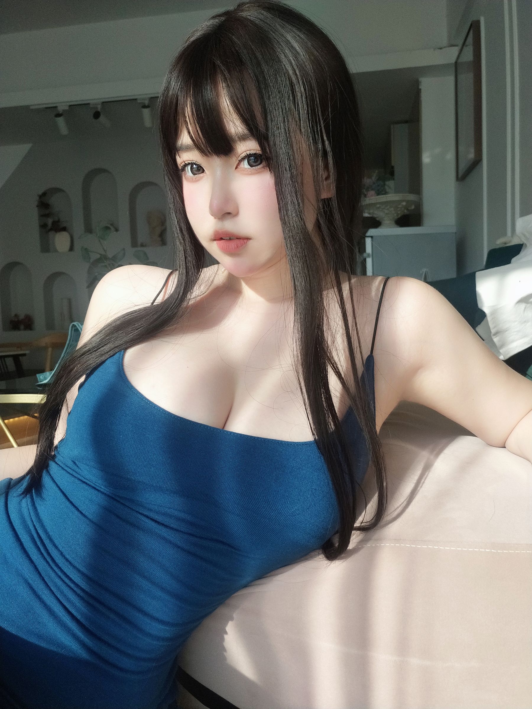 [福利COS] 女主K - 乘凉的姐姐（92P）