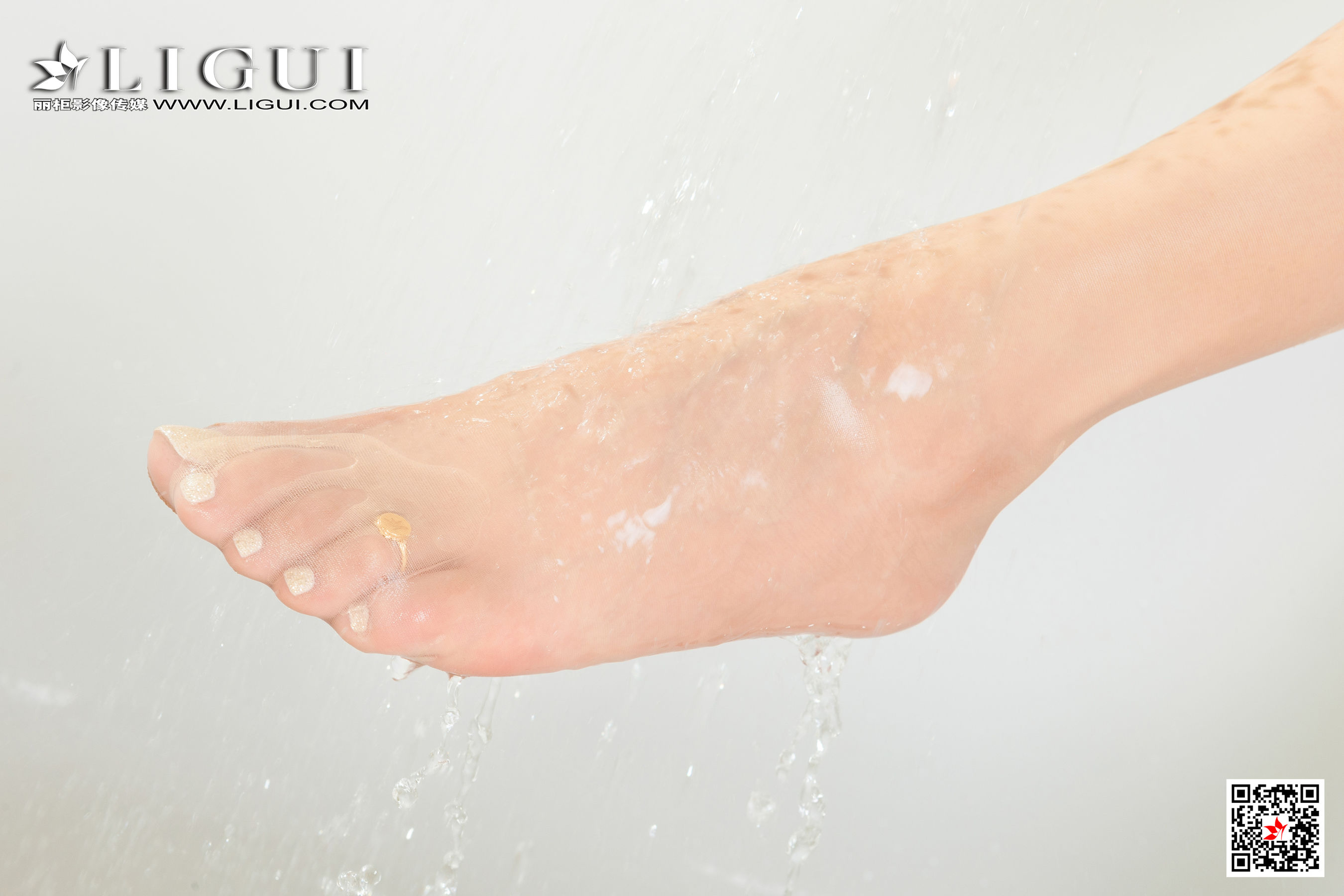 [Ligui丽柜] 2021.09.29 香浴诱惑 小七（58P）