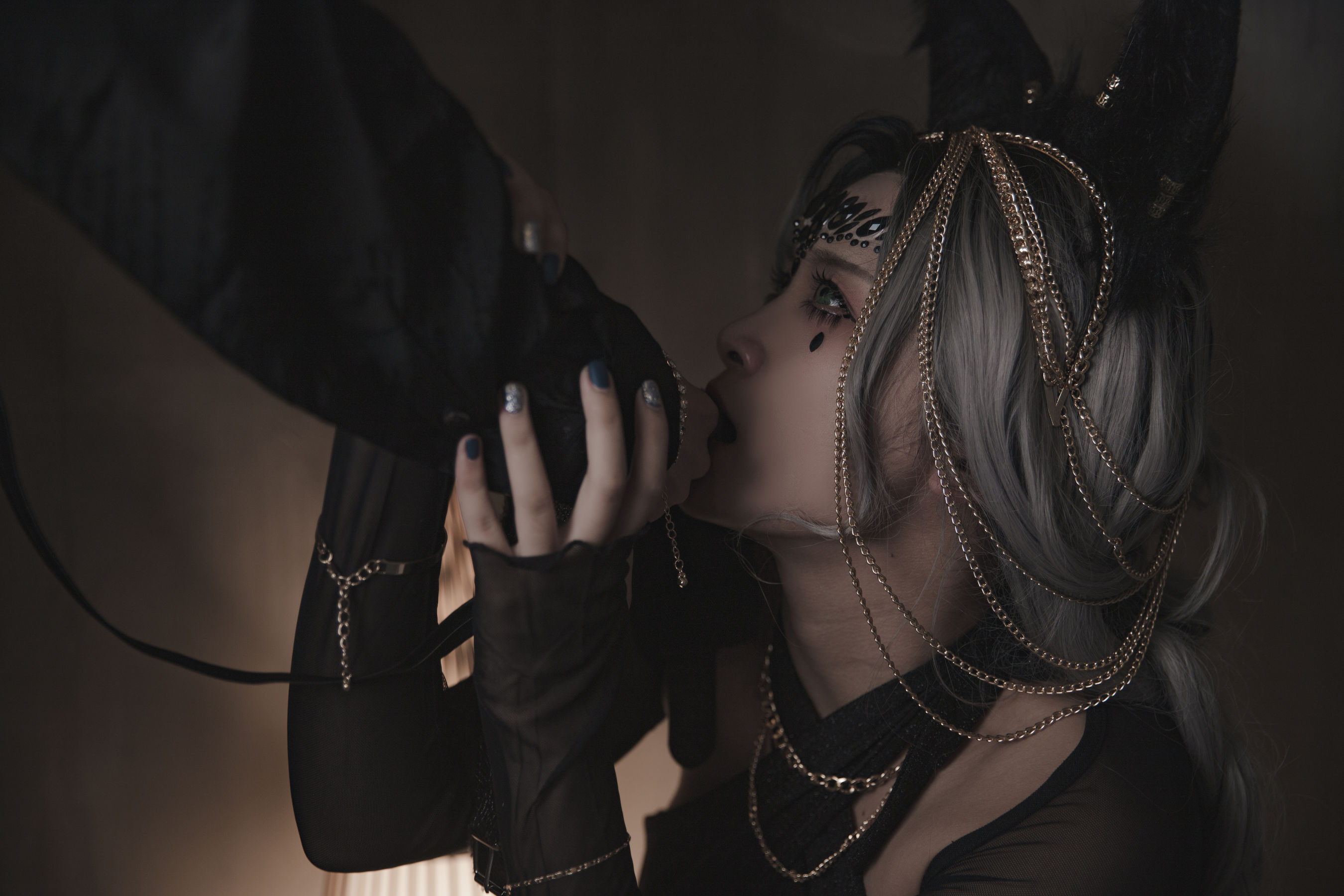 [福利COS] 动漫博主洛璃LoLiSAMA - 狼少女 狼女的调教（129P）