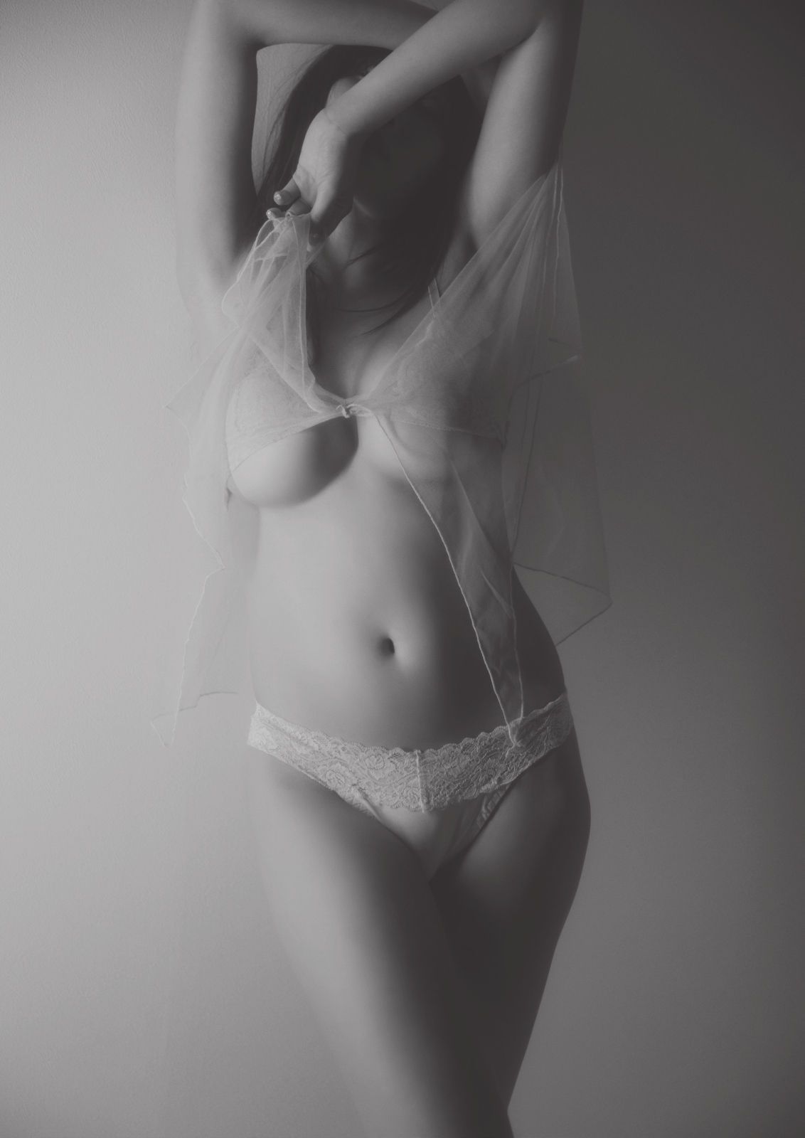 [photobook] 森咲智美 写真集『LOVE ART』incomplete（19P）