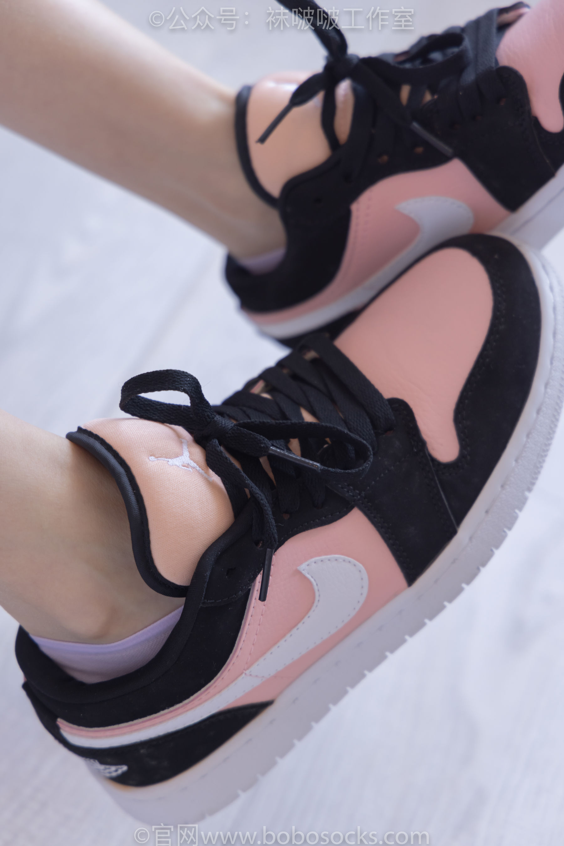BoBoSocks袜啵啵 No.091 稚予-板鞋、淡粉色船袜、黑色船袜、裸足（148P）