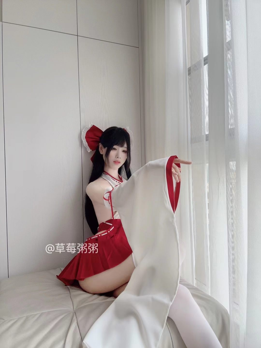 B站十万口草莓粥粥舰长 P5（102P）