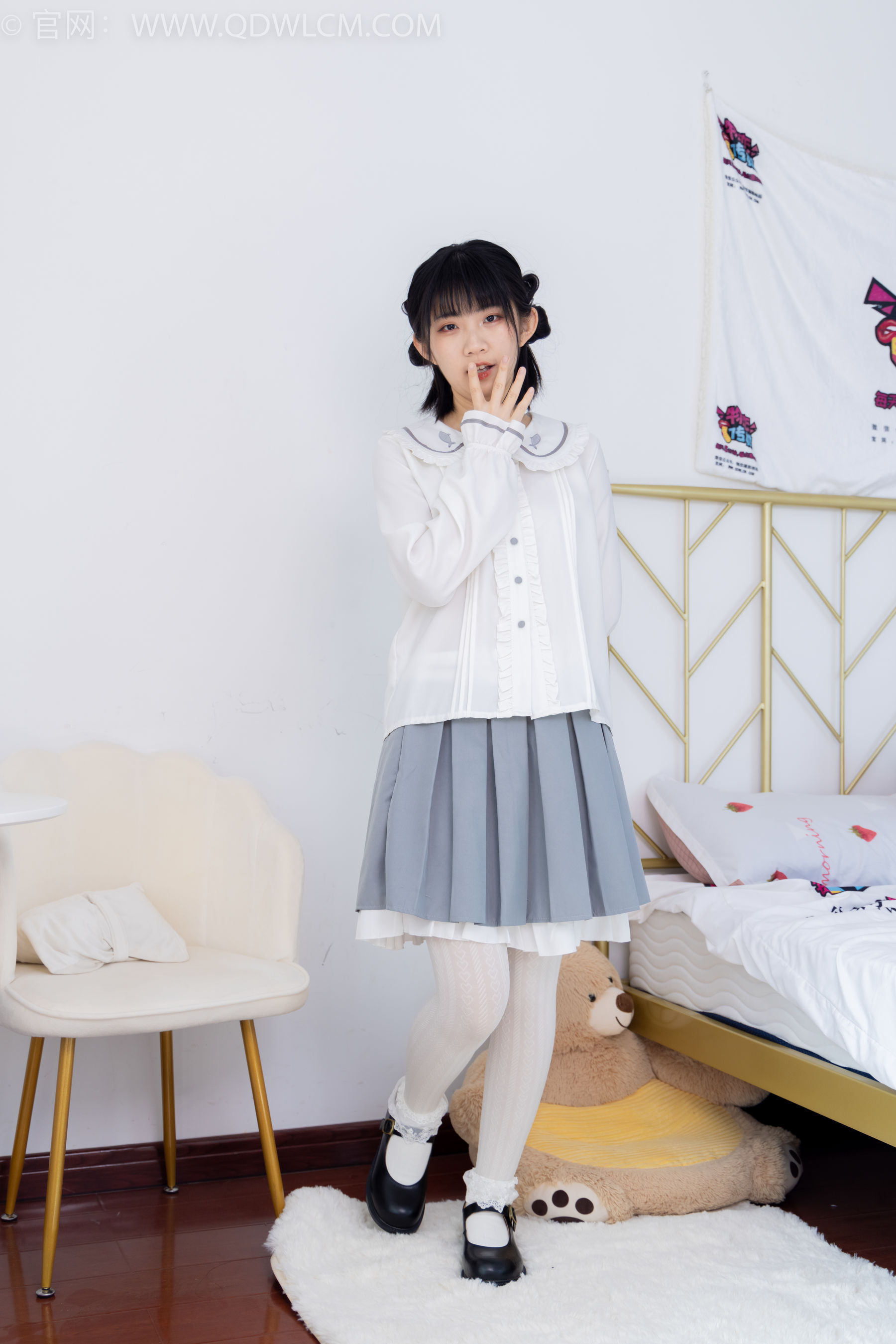 物恋传媒 No.1528 暗月-夏日葡萄（149P）