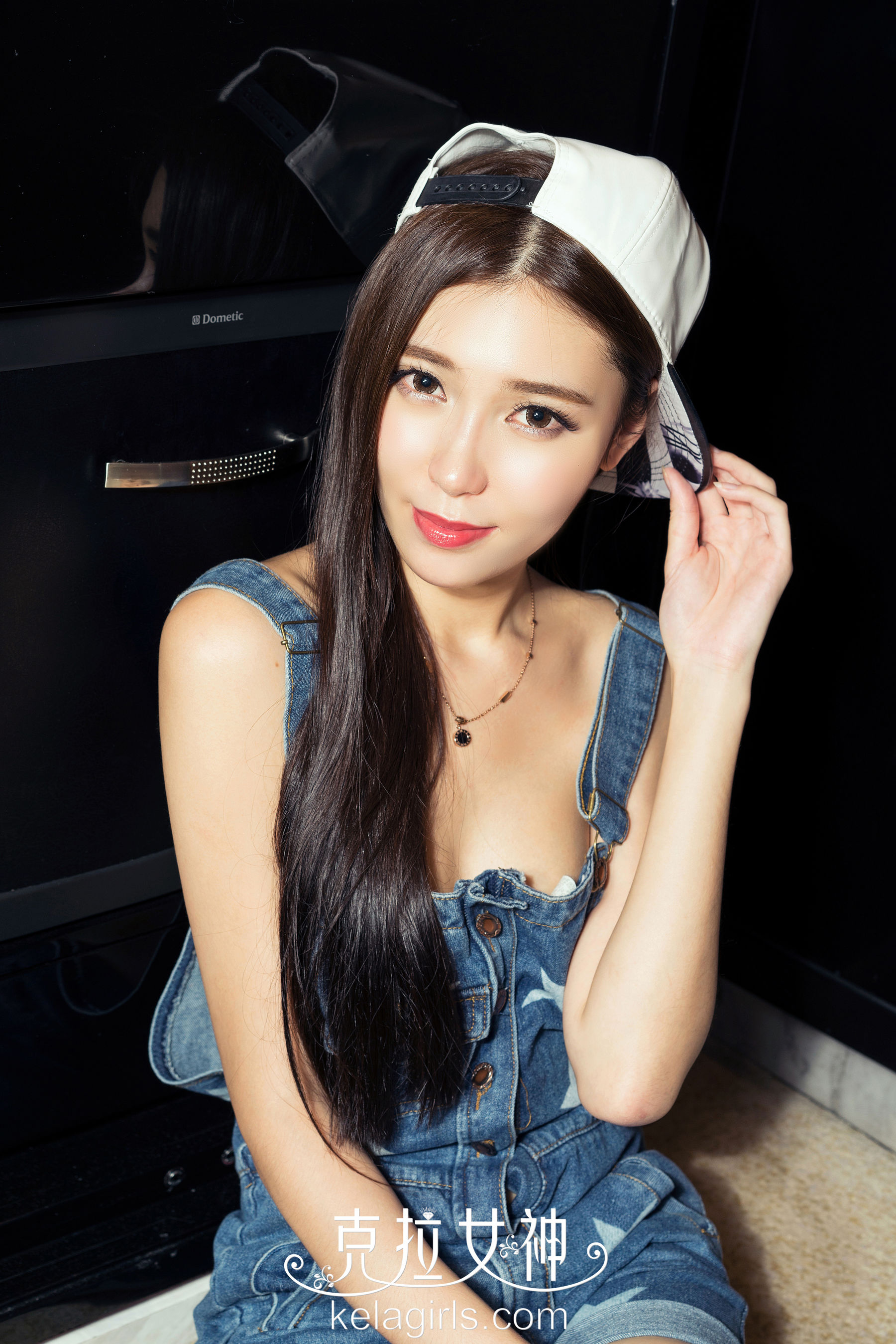 七七《七公主的秘密花园》 [克拉女神]（28P）