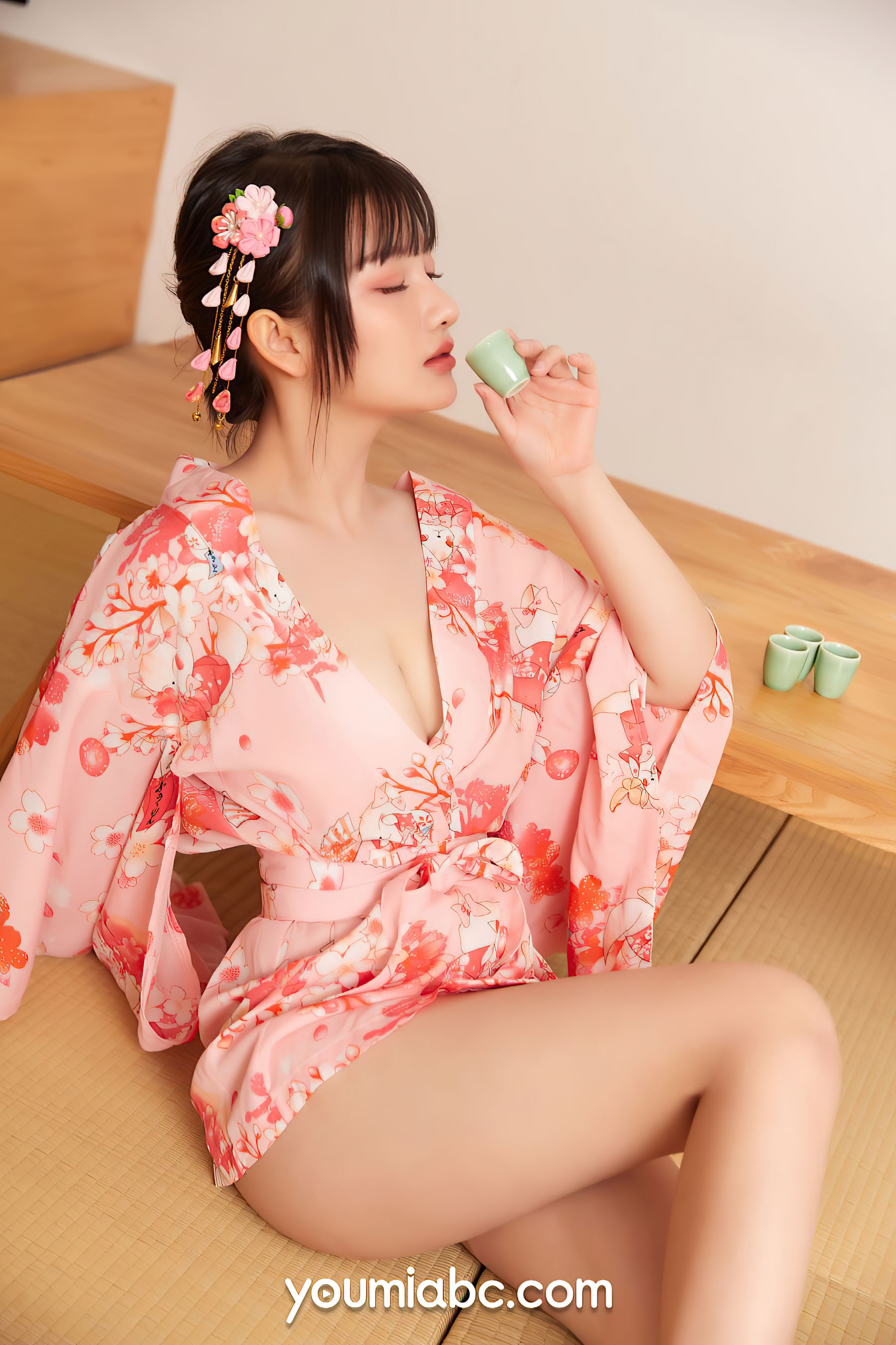 [尤蜜YouMiabc]  尹兒 居酒屋的快乐（53P）