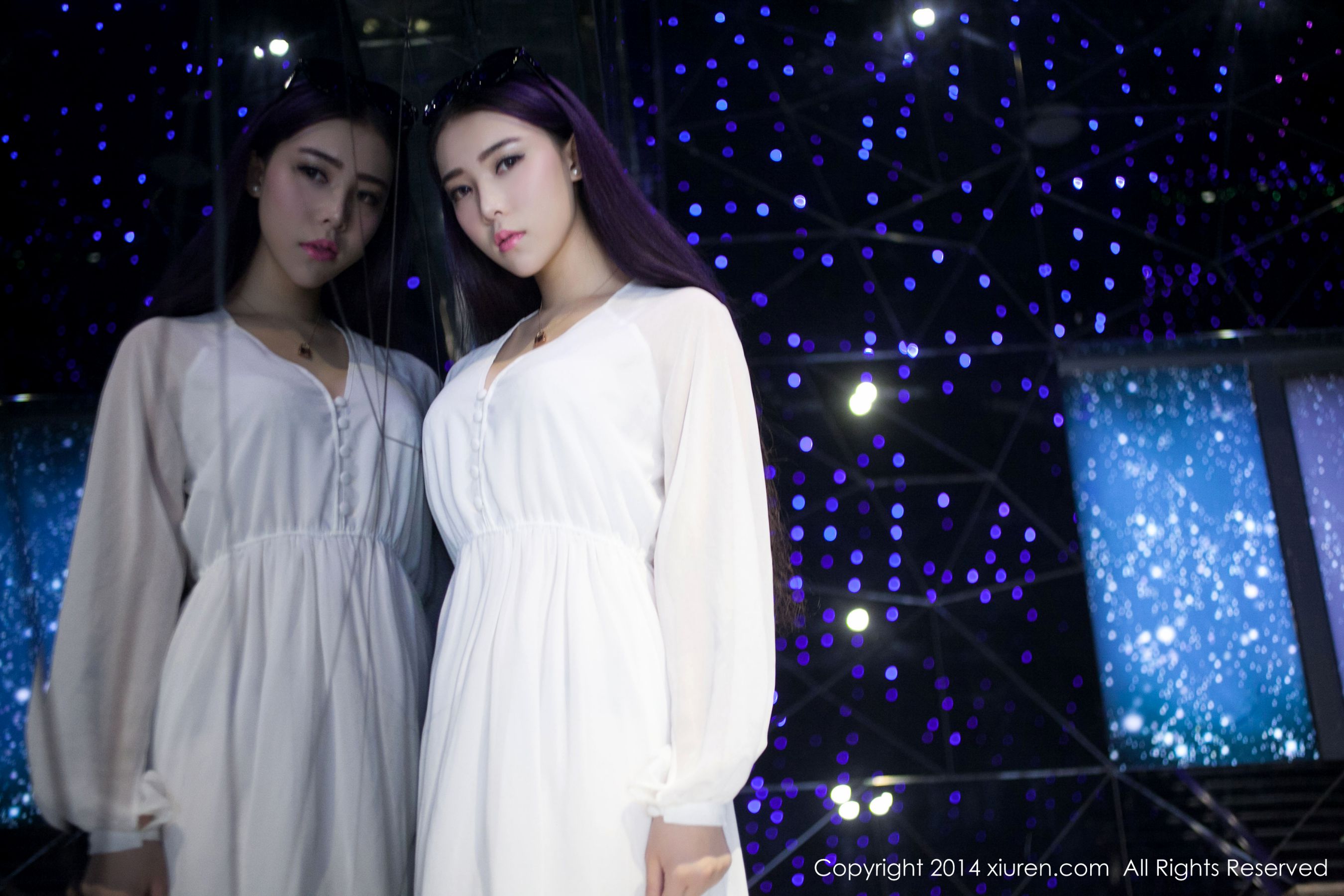 夢娜Vanessa《款款而来的特级女神》 [秀人网XiuRen] No.131（53P）