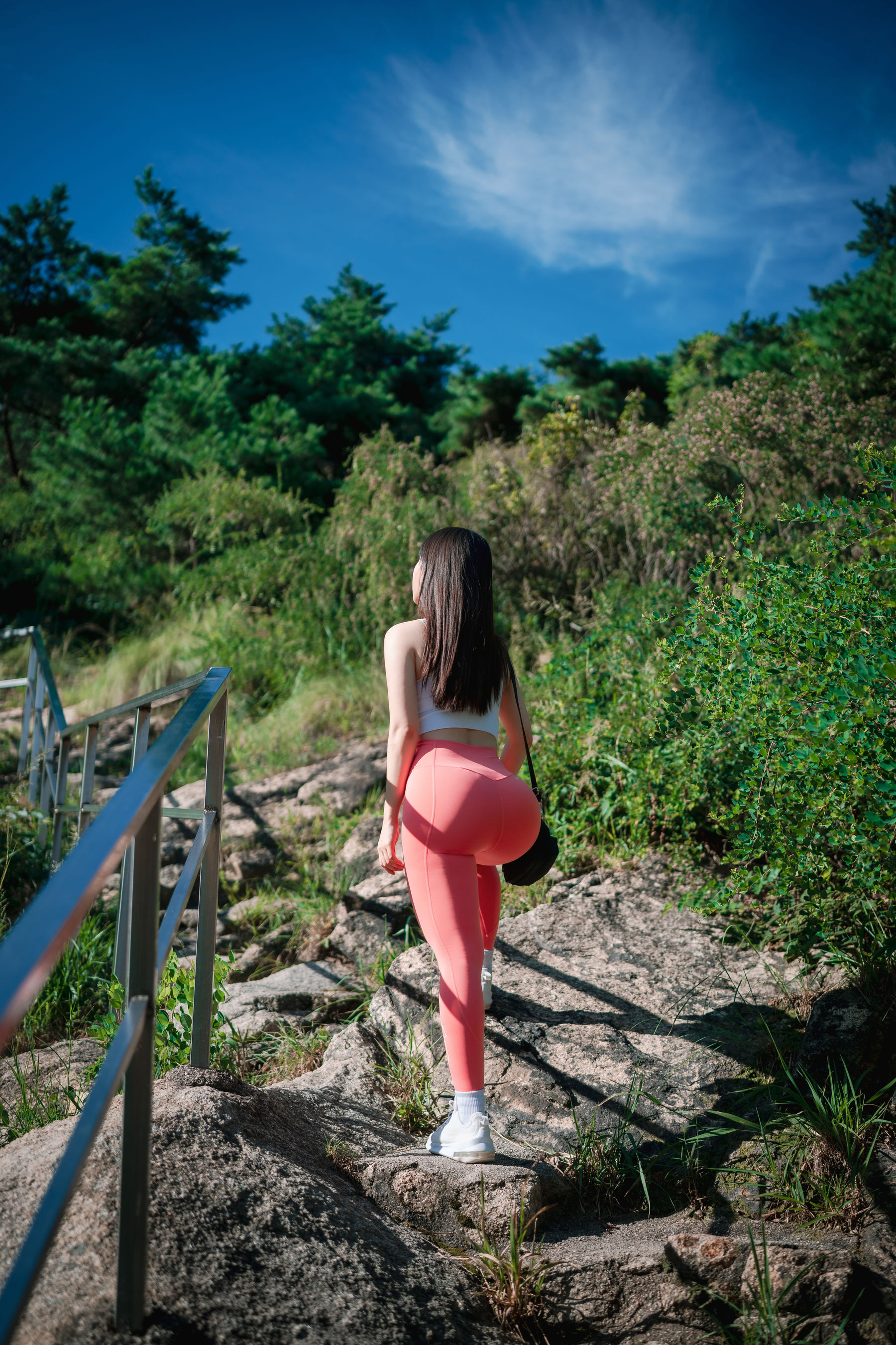 [DJAWA]  ZziZzi - Naughty Trekking 2nd Course（105P）