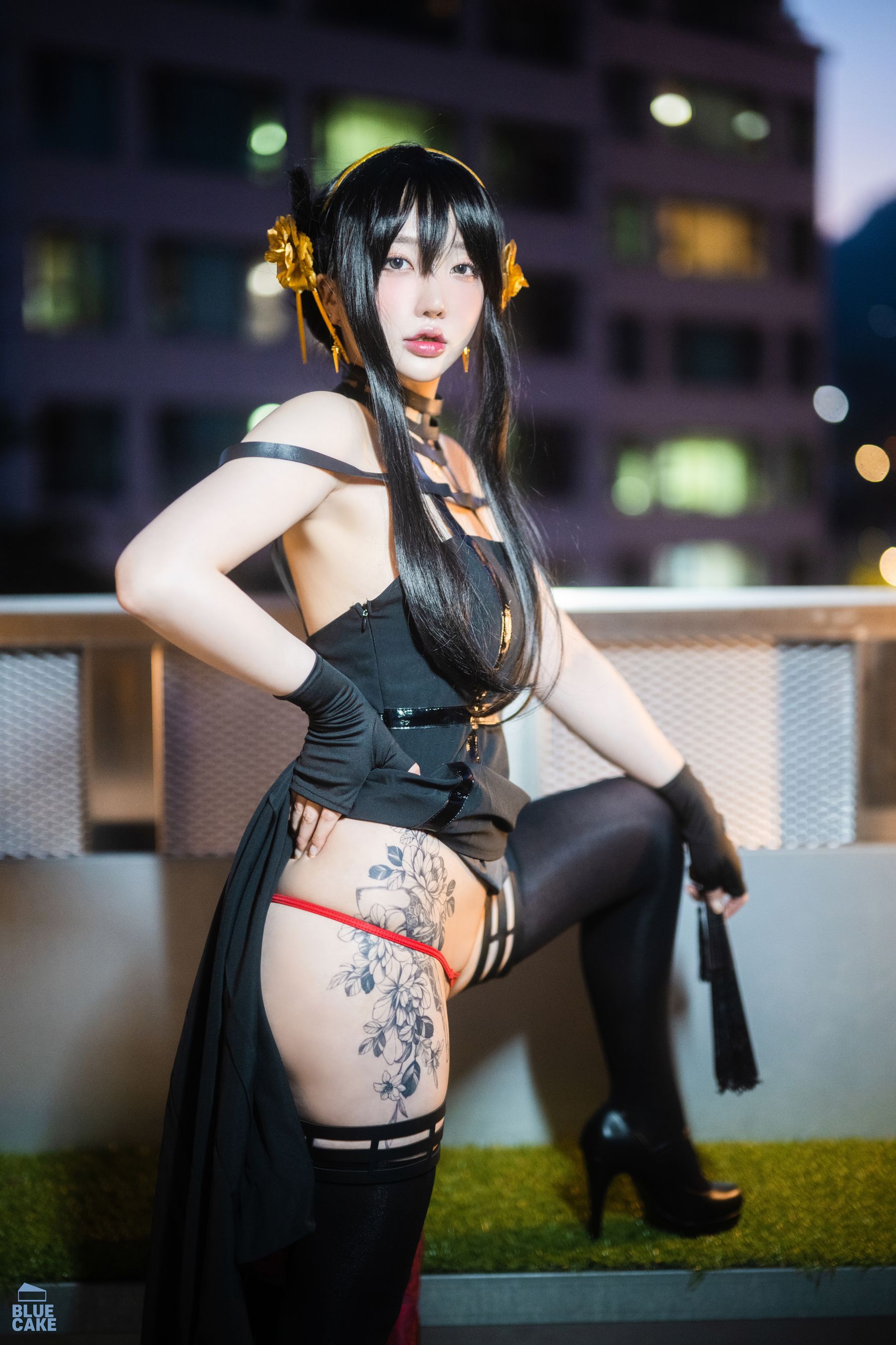 [BLUECAKE]  YeEun - Black Rose（80P）