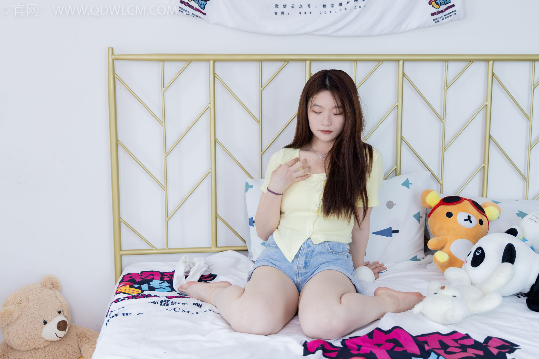 物恋传媒 No.1589 薏米-春日小野花（149P）