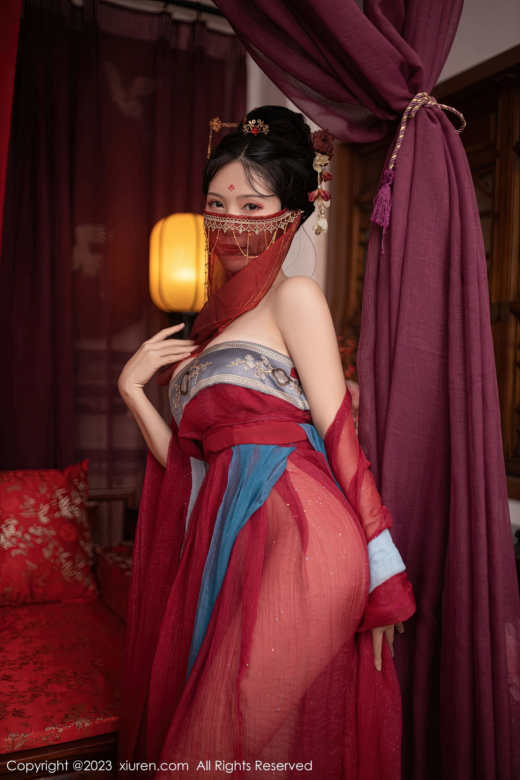 [秀人XiuRen] No.6154 利世（72P）