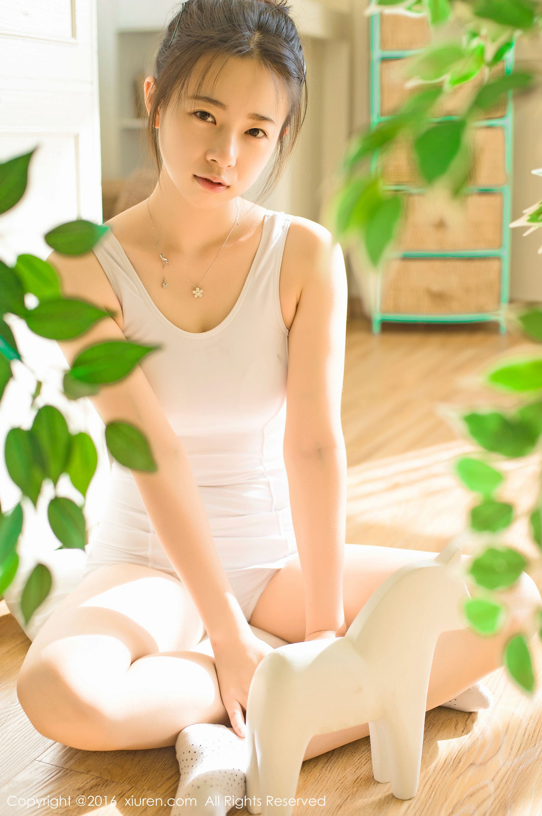 草莓zz(吴允芝)《清晨起床的智齿少女》 [秀人网XiuRen] No.641（64P）