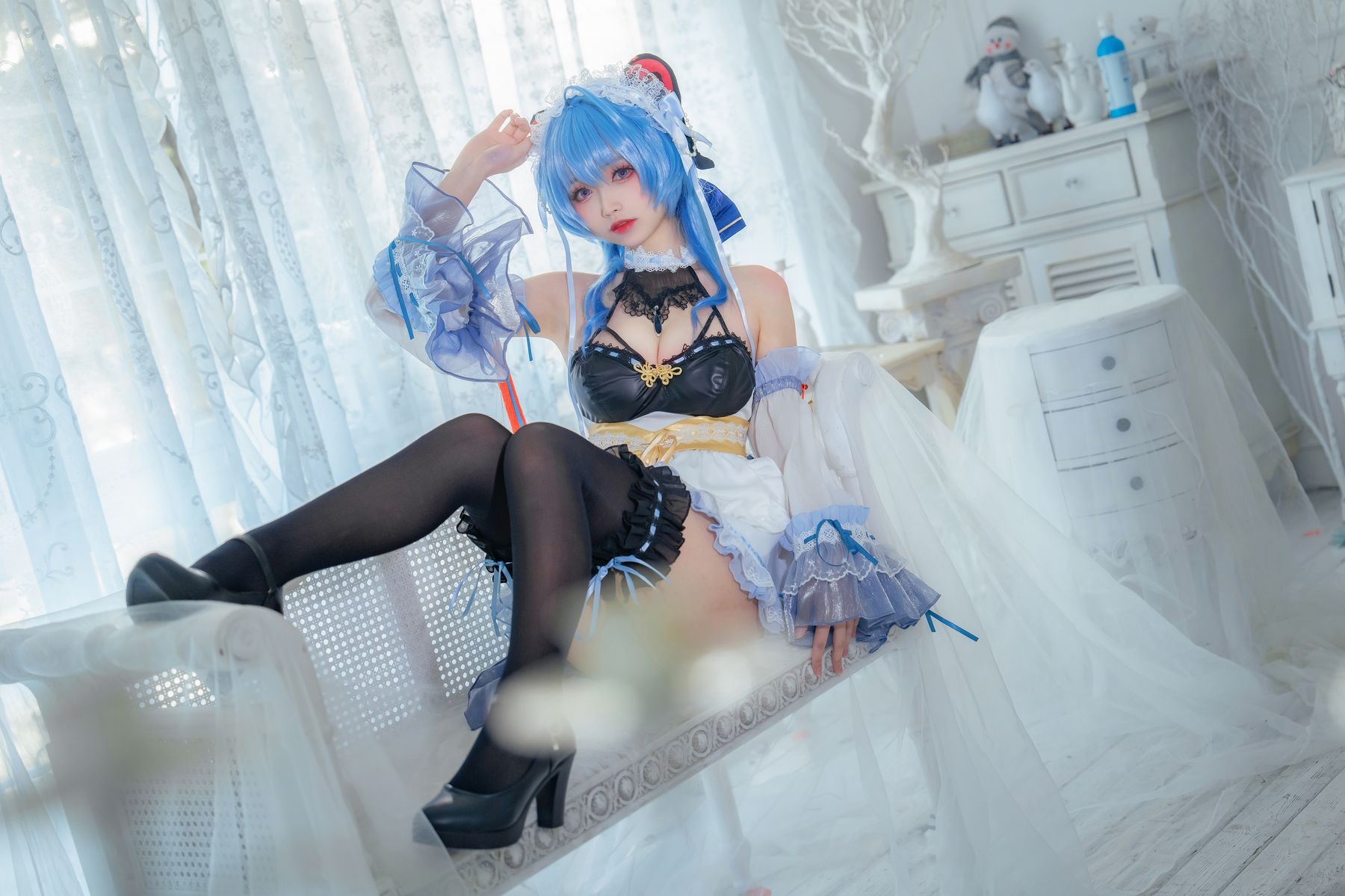 动漫博主大大卷卷小卷 - 甘雨女仆（20P）