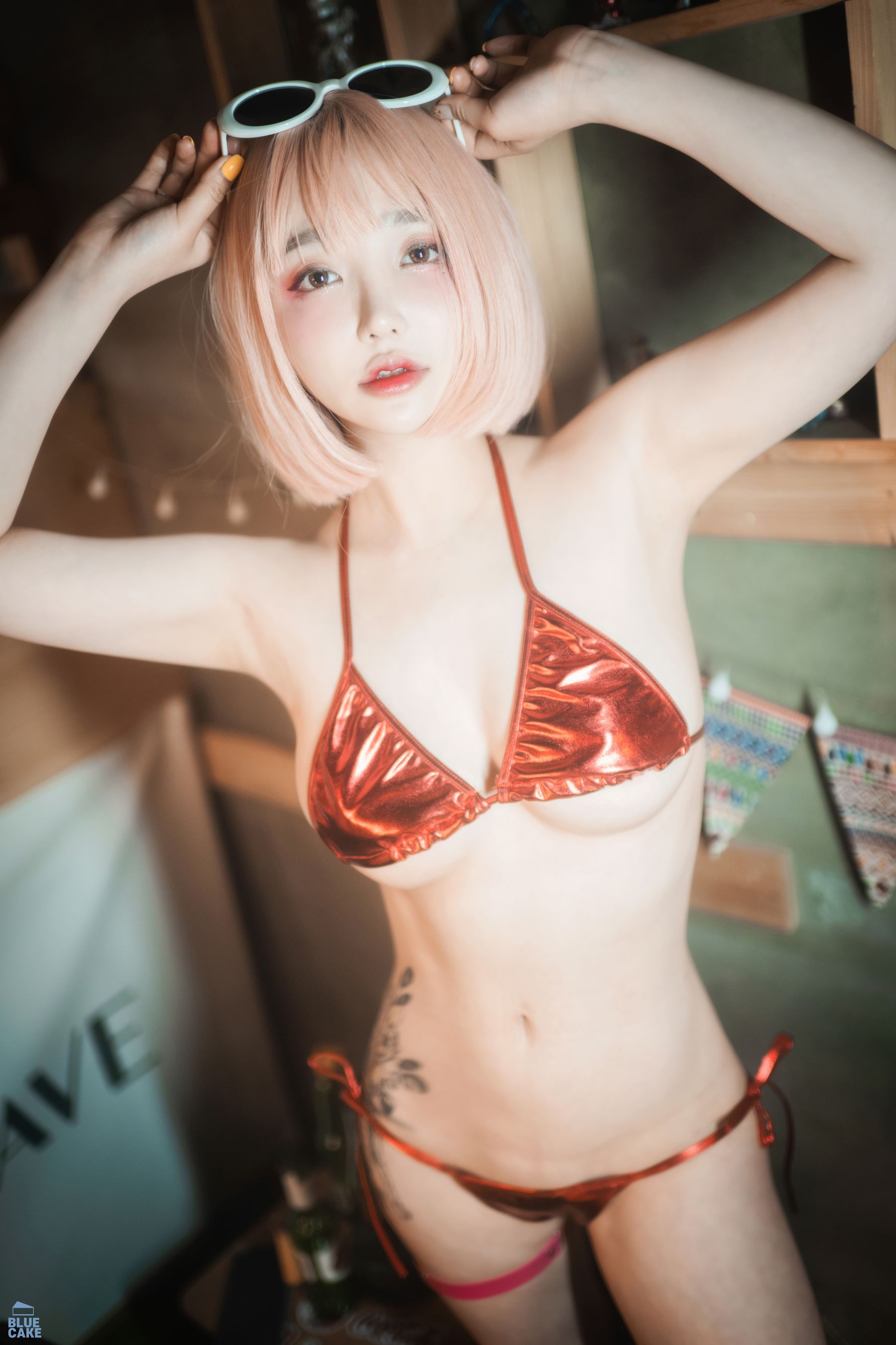 [BLUECAKE]  Yeeun - CODE 002 MINI（54P）