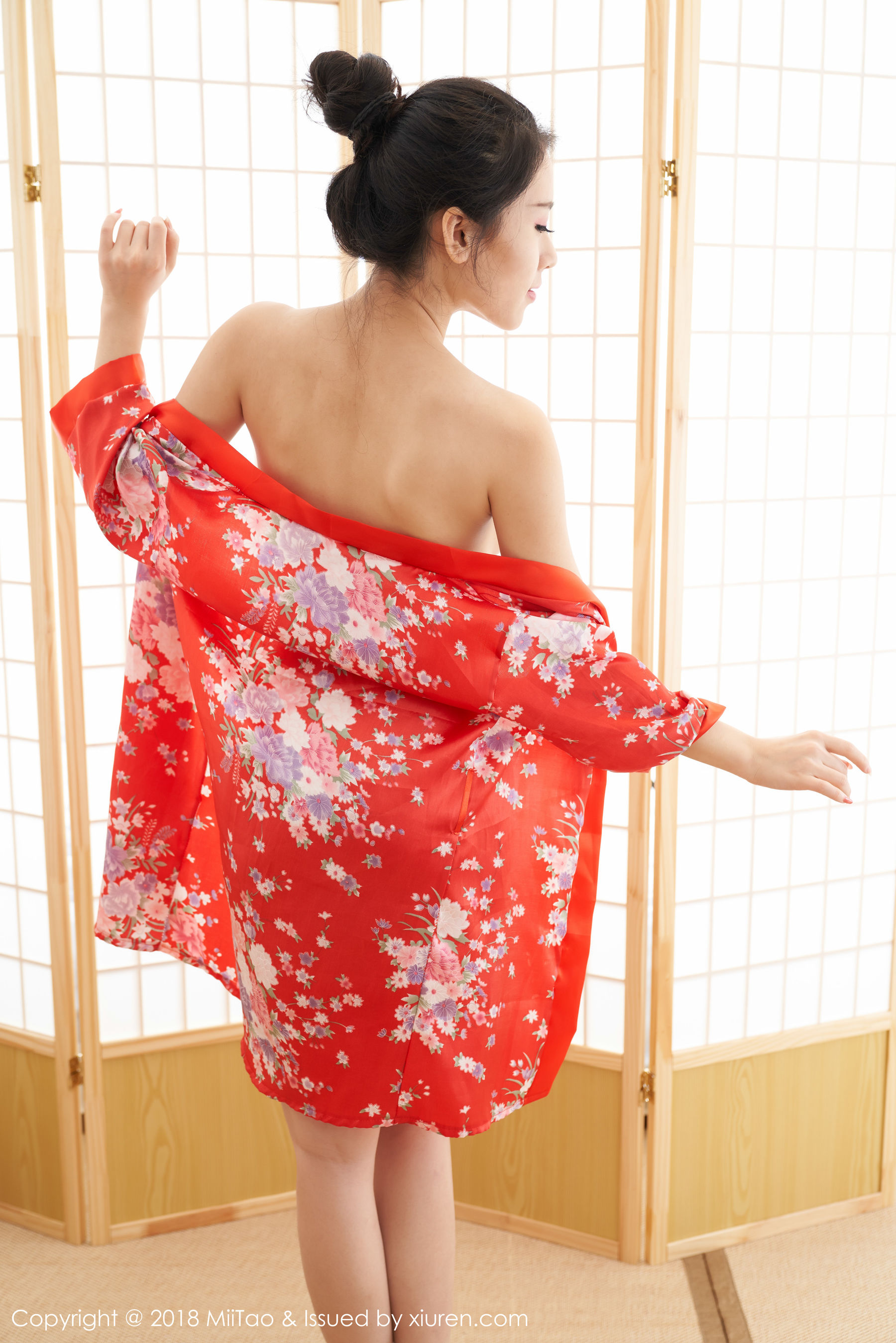 艺校美女模特千叶《真空和服浴衣》 [蜜桃社MiiTao] VOL.095（35P）