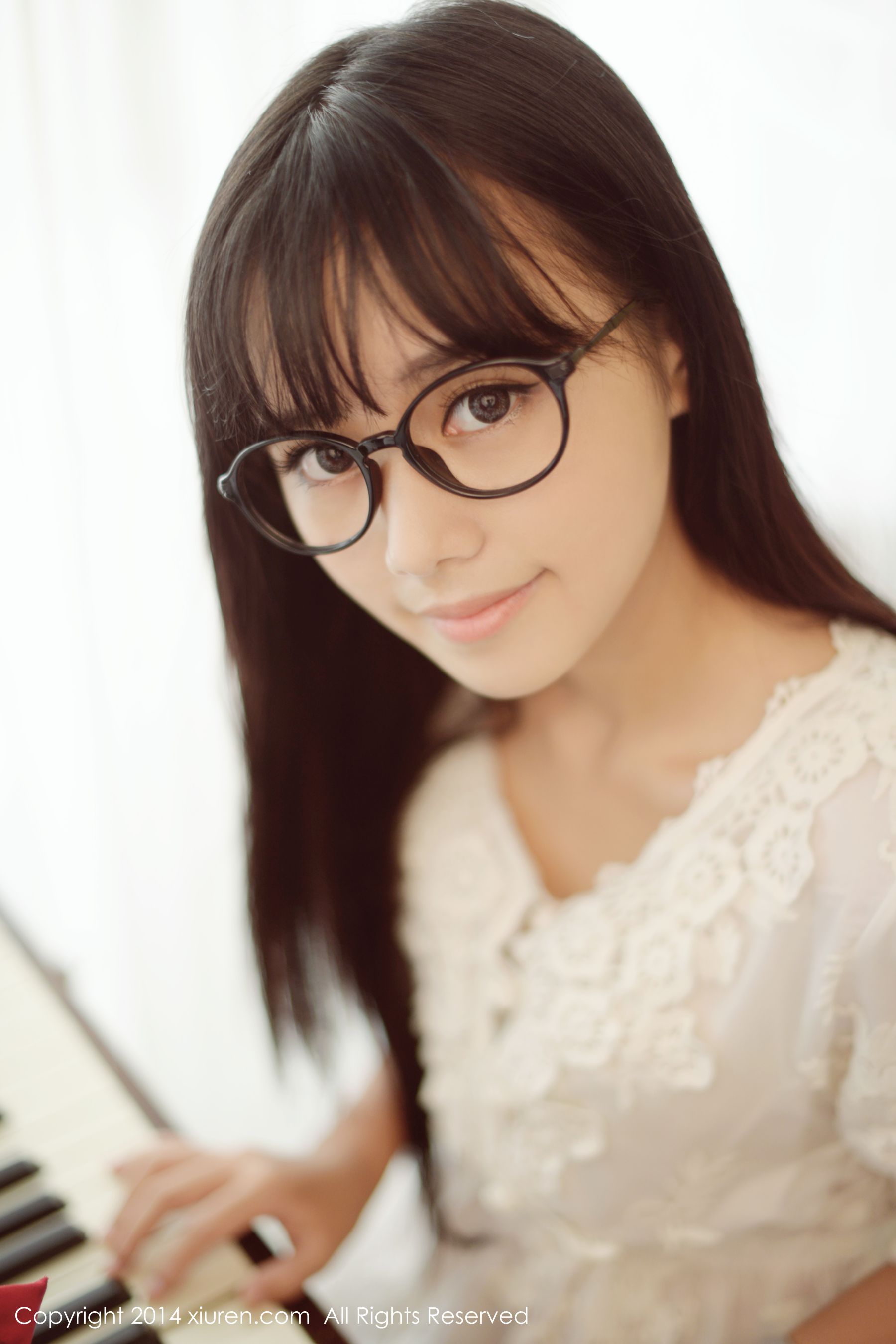 toro羽住《小清新系列》 [秀人网XiuRen] No.170（40P）