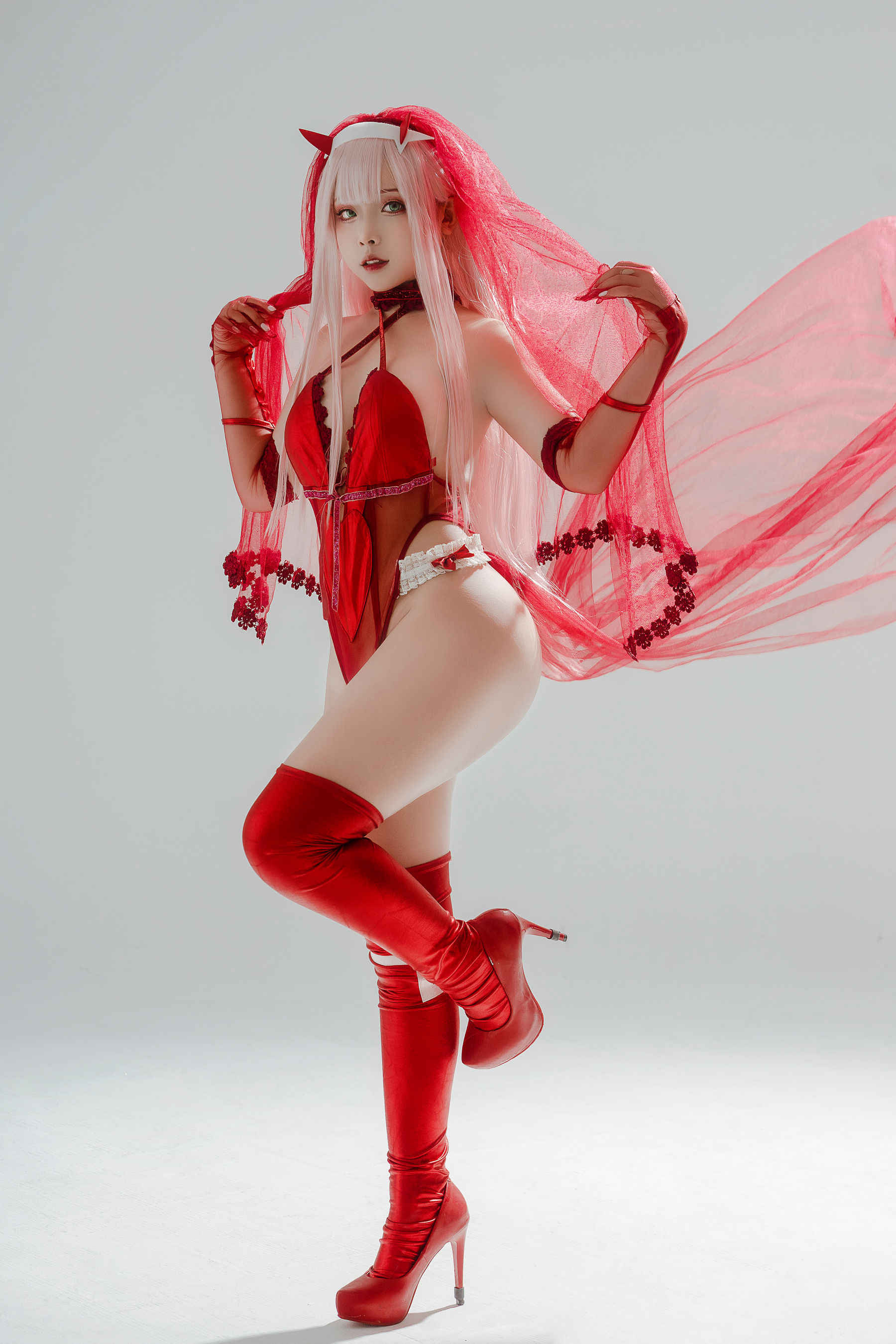 [网红COSER] Sayo Momo - Zero Two Wedding Dress（21P）