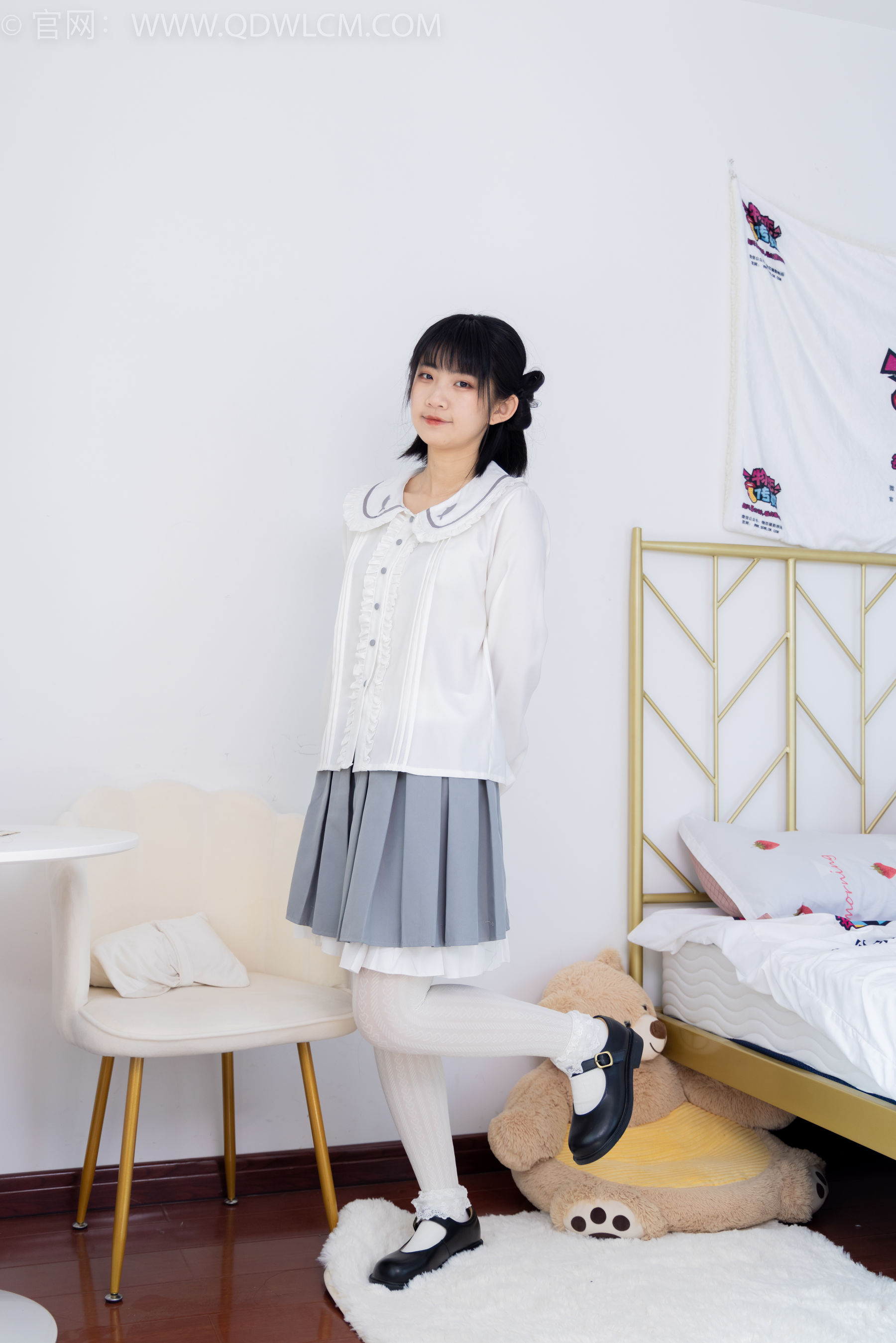 物恋传媒 No.1528 暗月-夏日葡萄（149P）