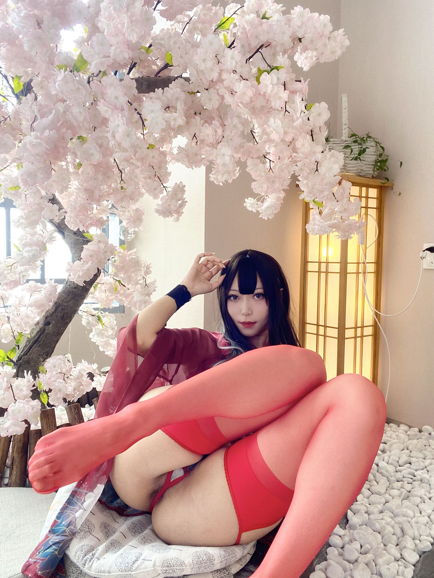 [福利COS] 动漫博主Money冷冷 - 新年快乐（31P）