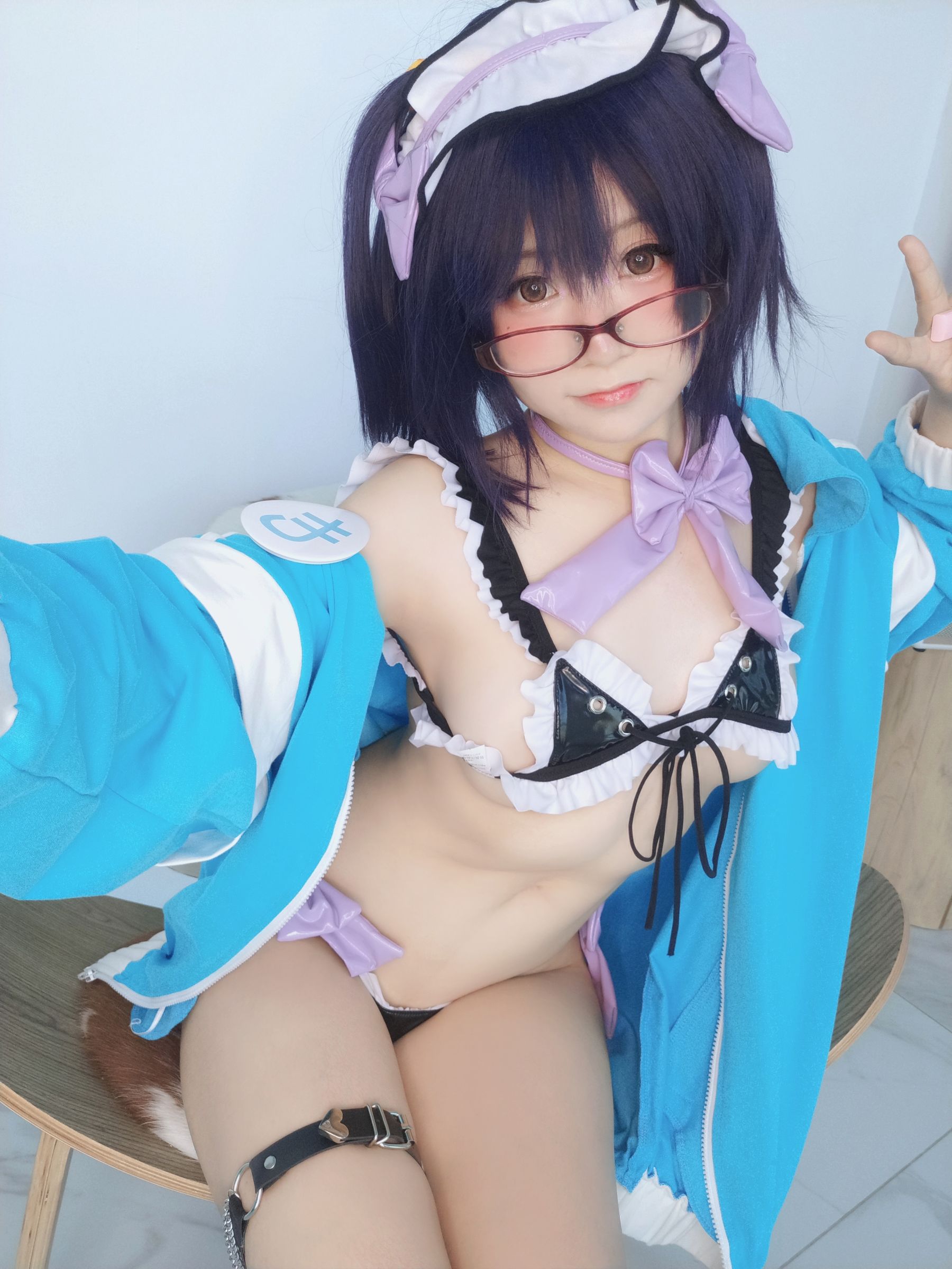 [网红COSER] 萌妹子Coser摇摇乐yoyo - モザイク! !（103P）-爱变色