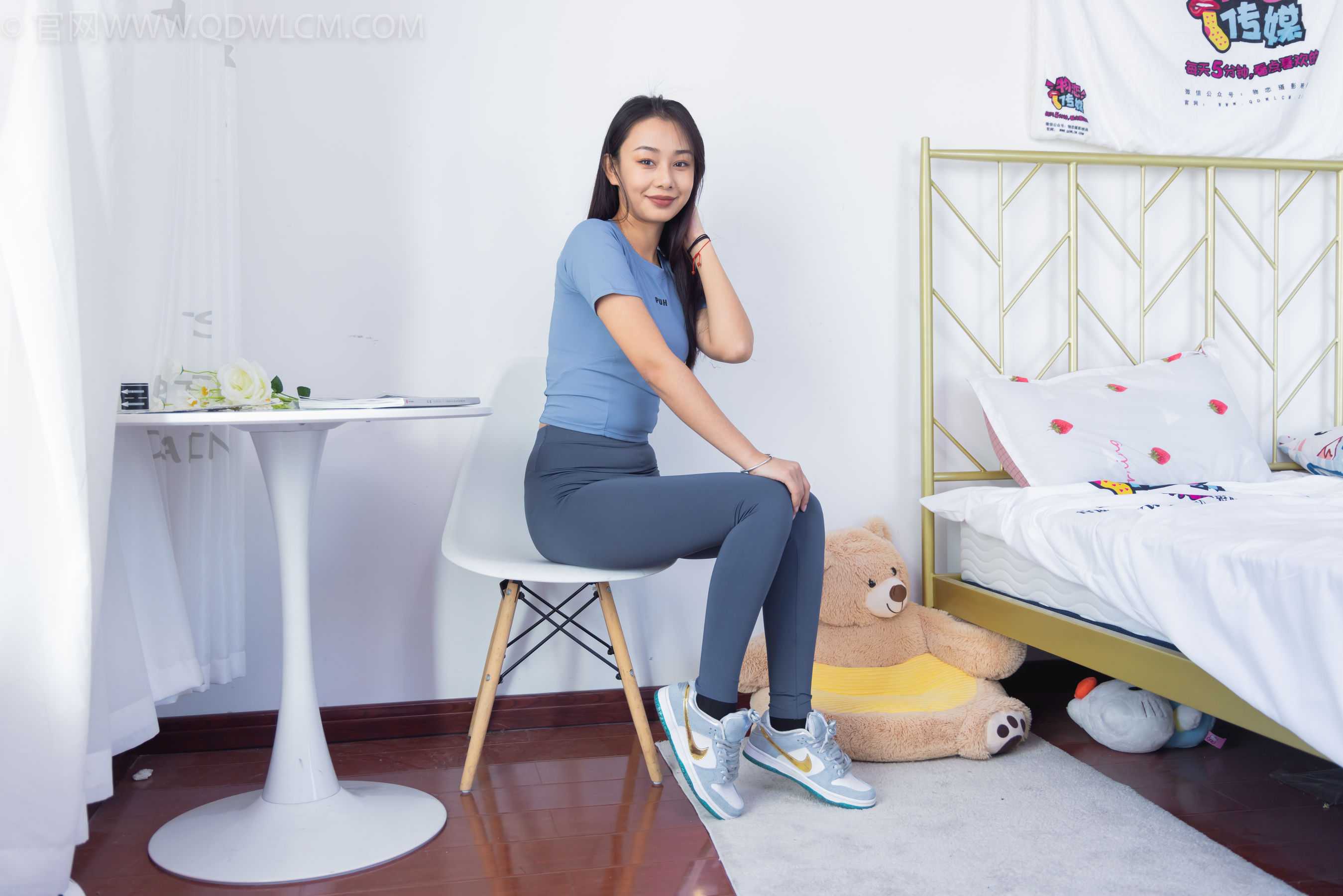 物恋传媒 No.1444 岚岚-瑜伽少女（150P）-爱变色