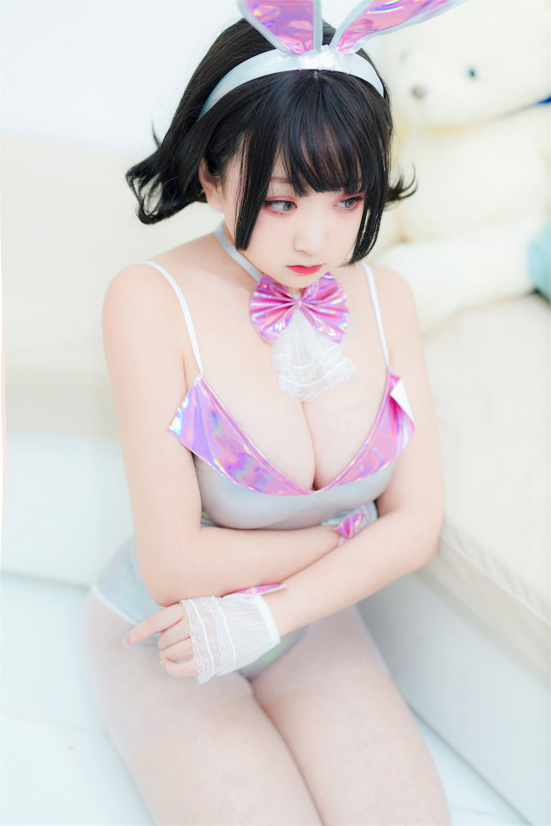 [福利COS] 动漫博主恩田直幸 - 镭射兔兔（45P）