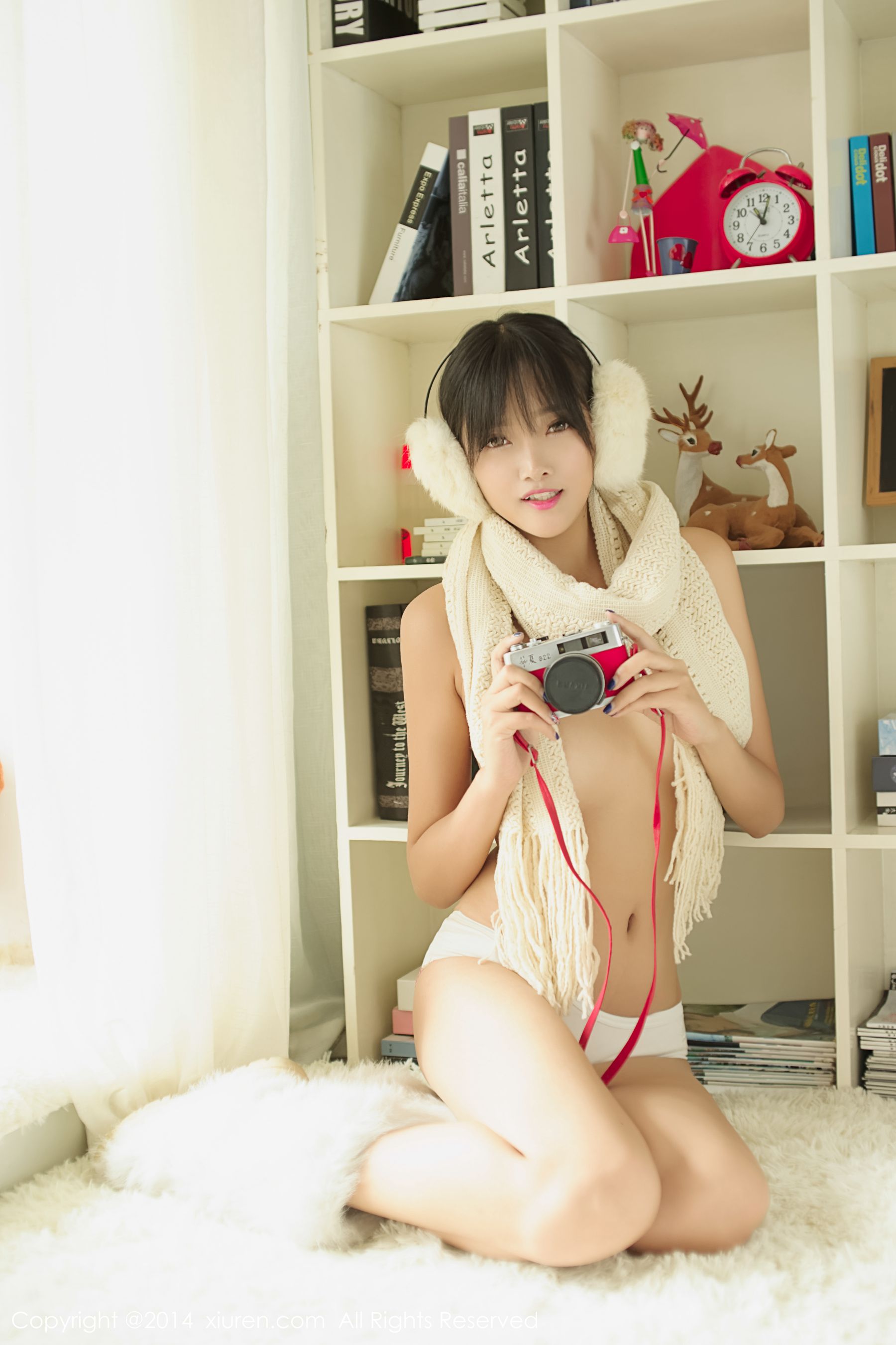 静颜宁《可爱居家少女》 [秀人网XiuRen] No.217（49P）