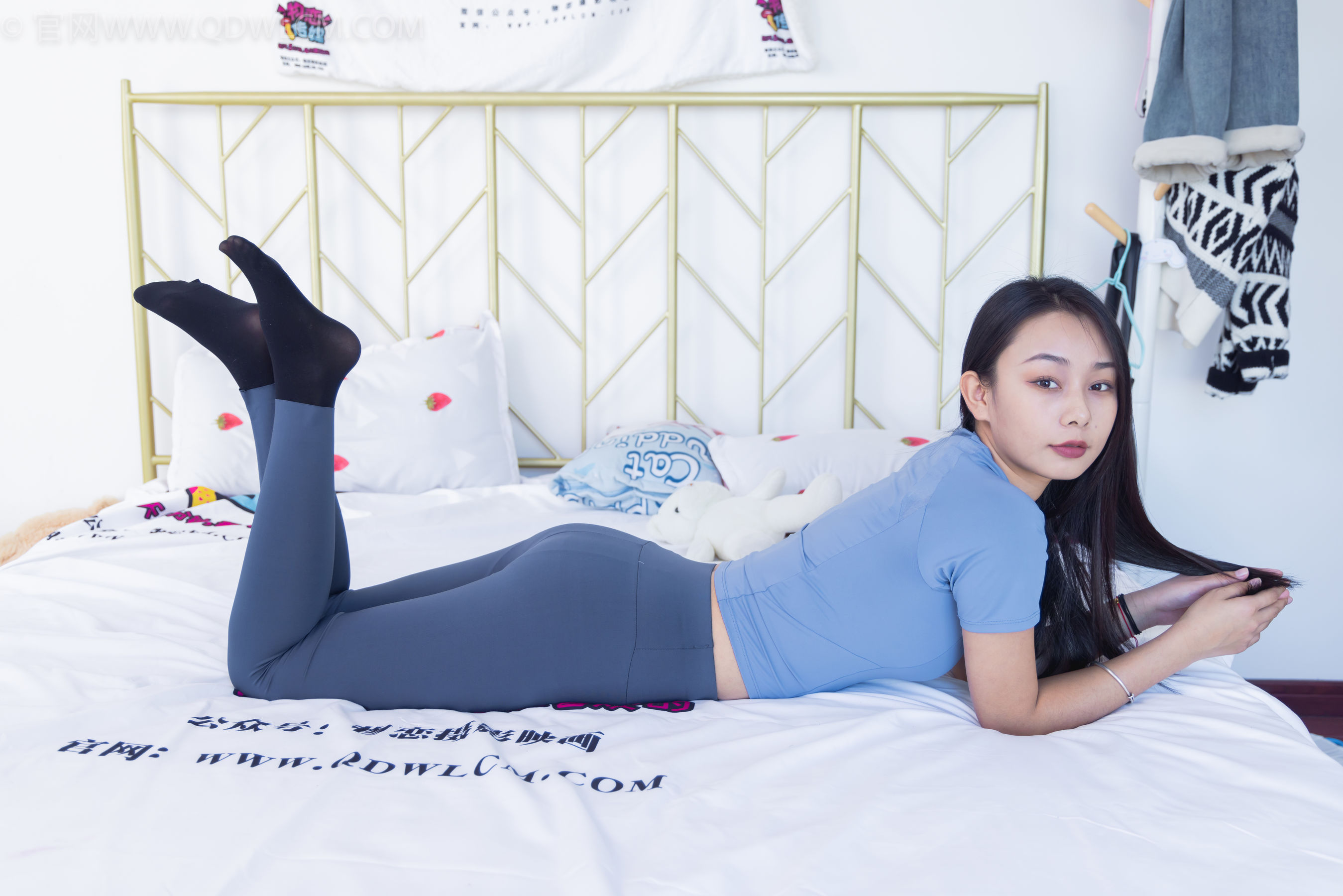 物恋传媒 No.1444 岚岚-瑜伽少女（150P）