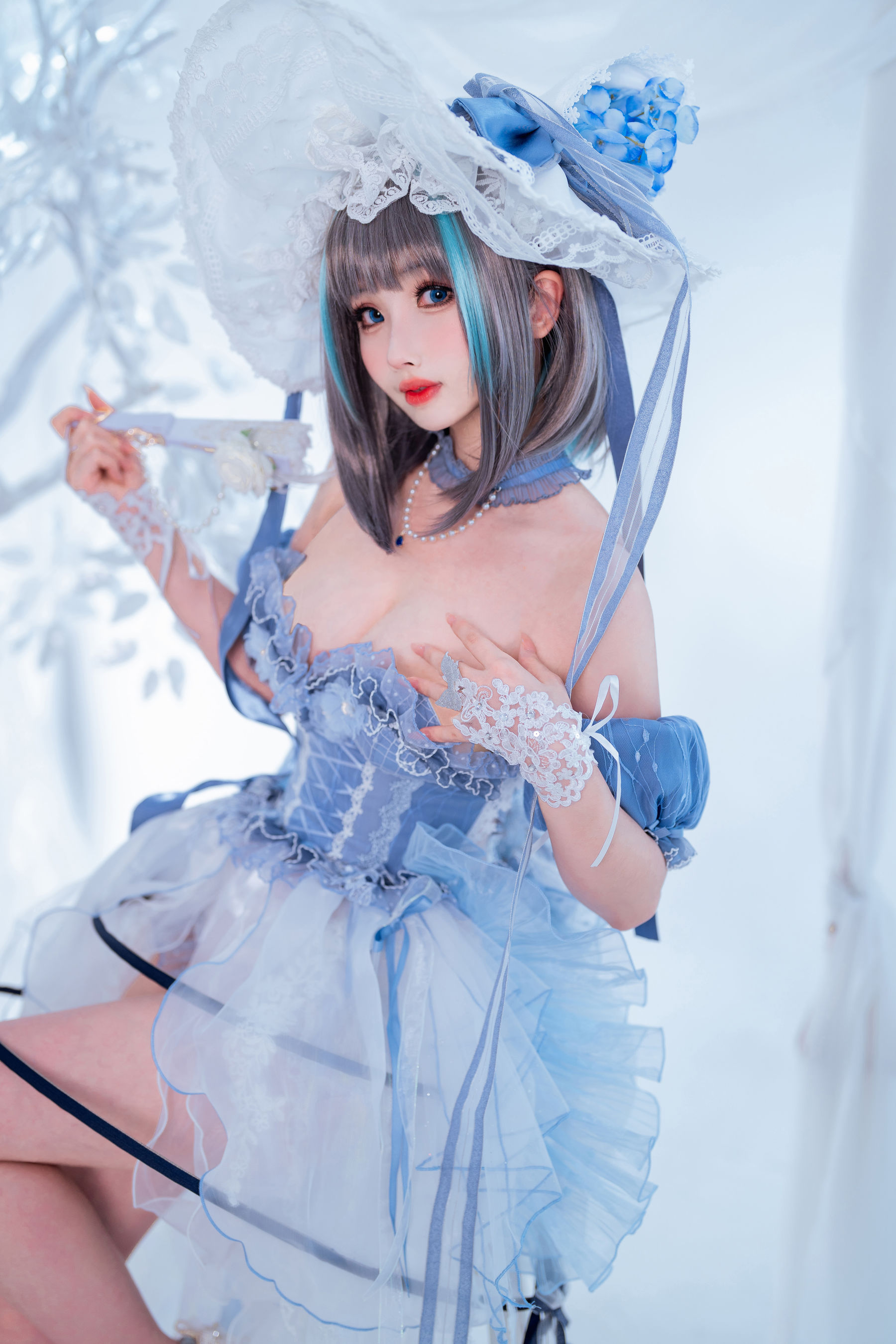 [福利COS] COS福利rioko凉凉子(肉扣热热子) - 柴郡冰雪公主（40P）