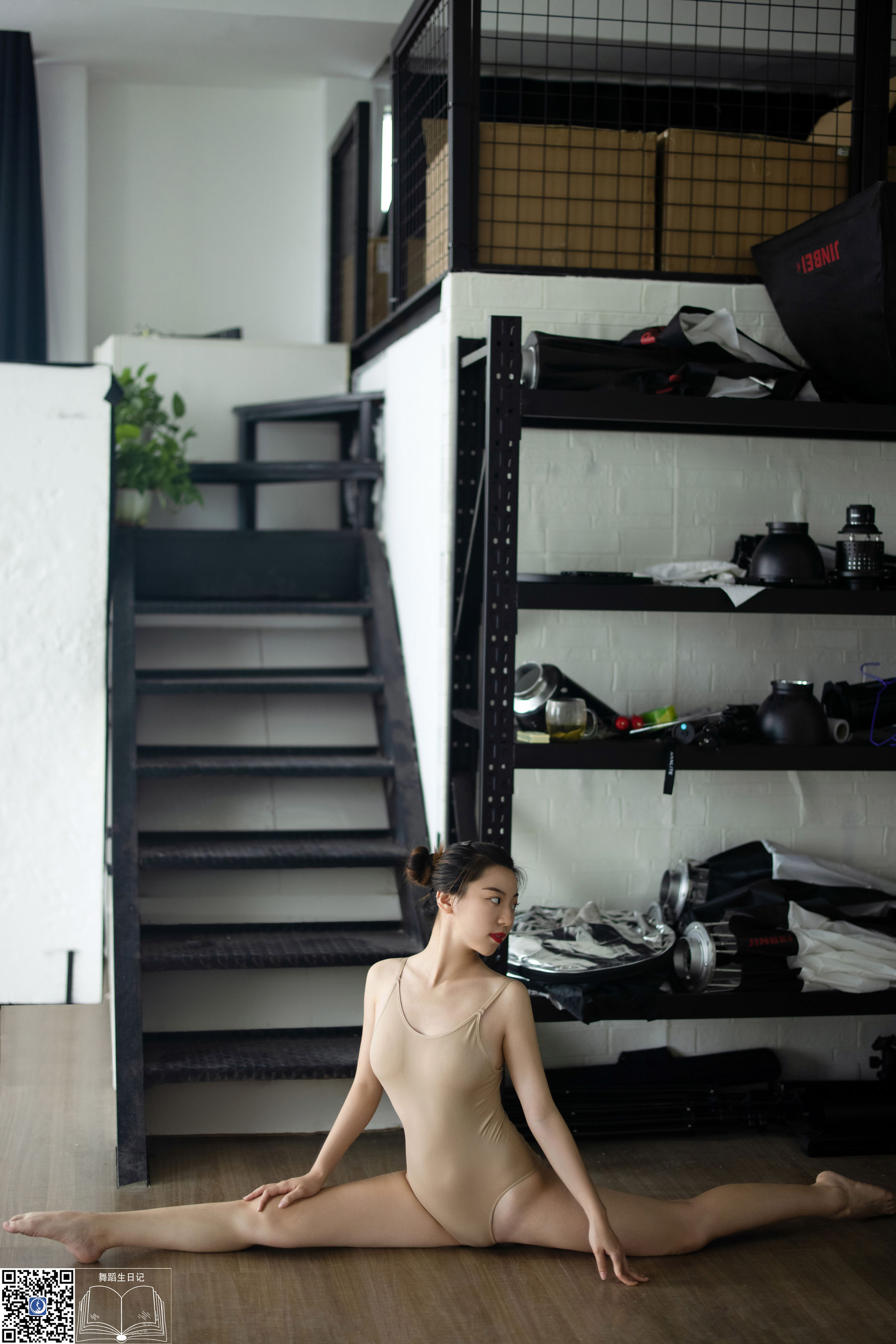 [GALLI嘉丽]舞蹈生日记 058 子琳（43P）