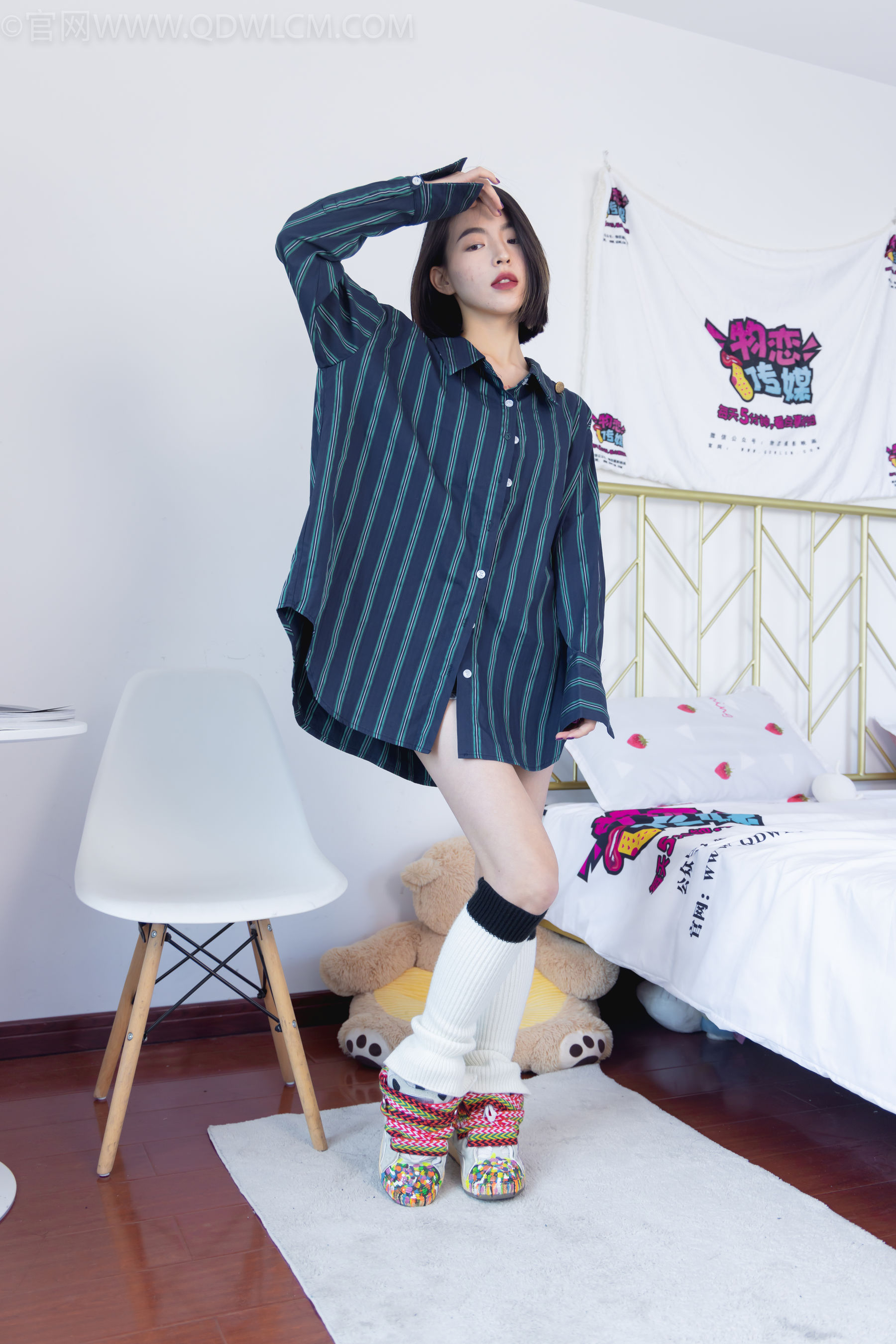 物恋传媒 No.1400 小酷-奔跑的心（154P）-爱变色