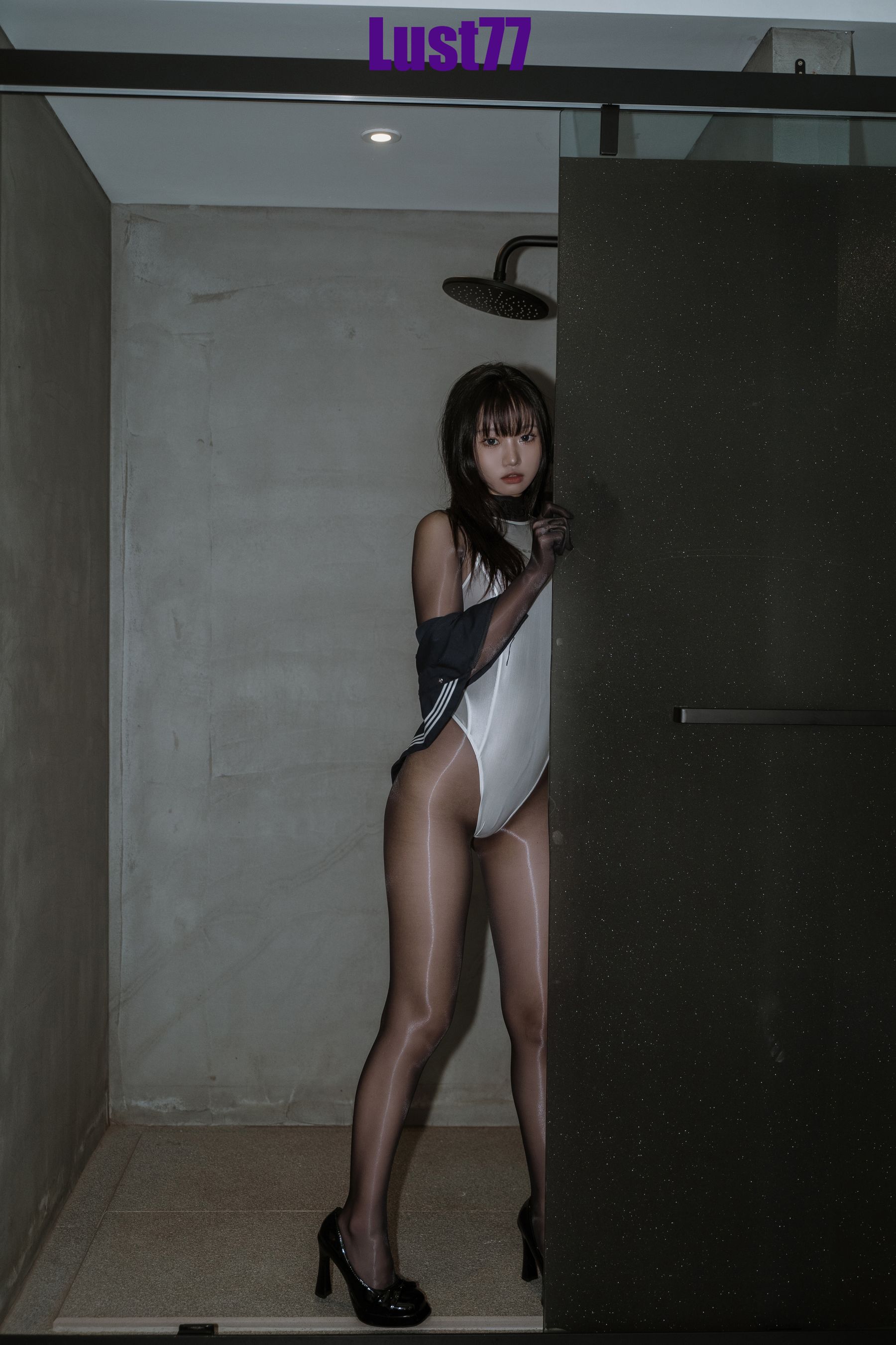 动漫博主柒柒要乖哦 - 竞技水着（53P）