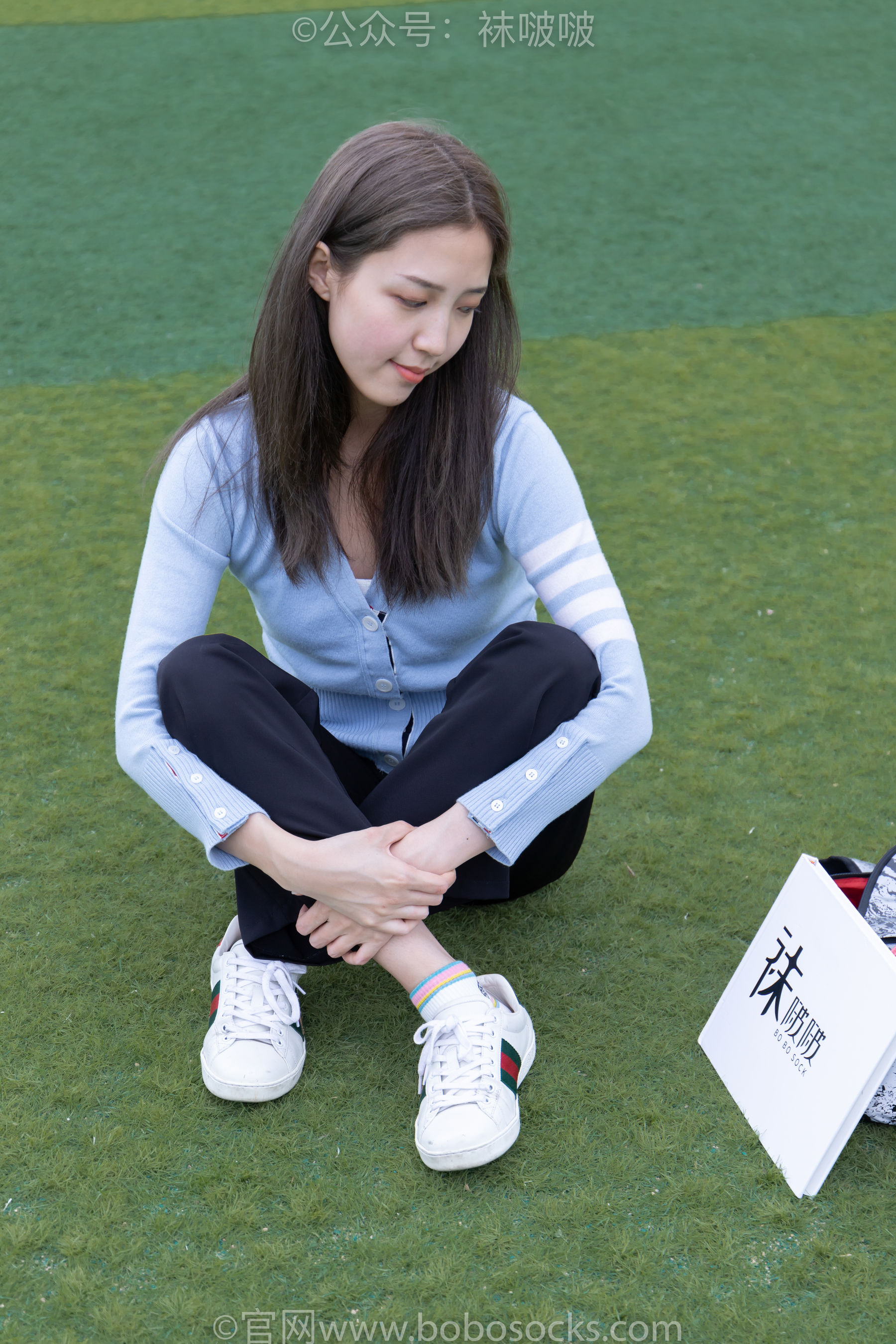 BoBoSocks袜啵啵 No.021 泡芙-板鞋、白棉袜、裸足（130P）