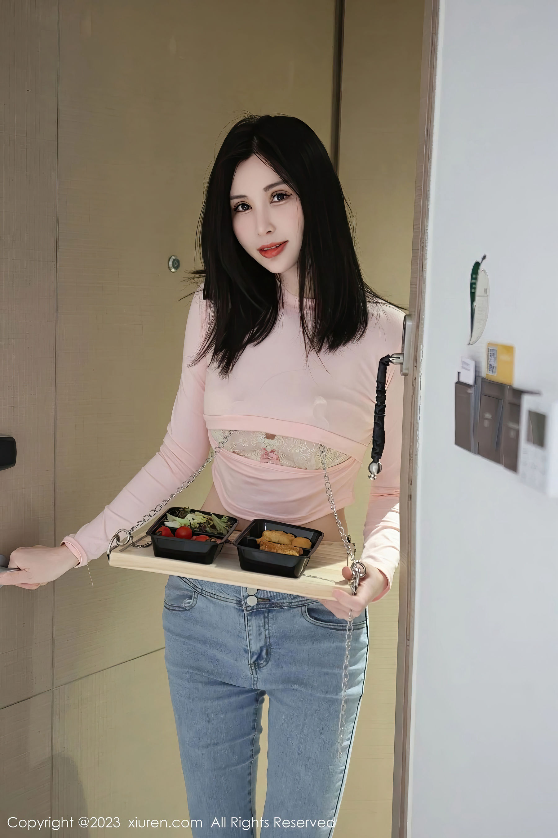 [秀人XiuRen] 2023.06.29 No.6992 曼柔（82P）