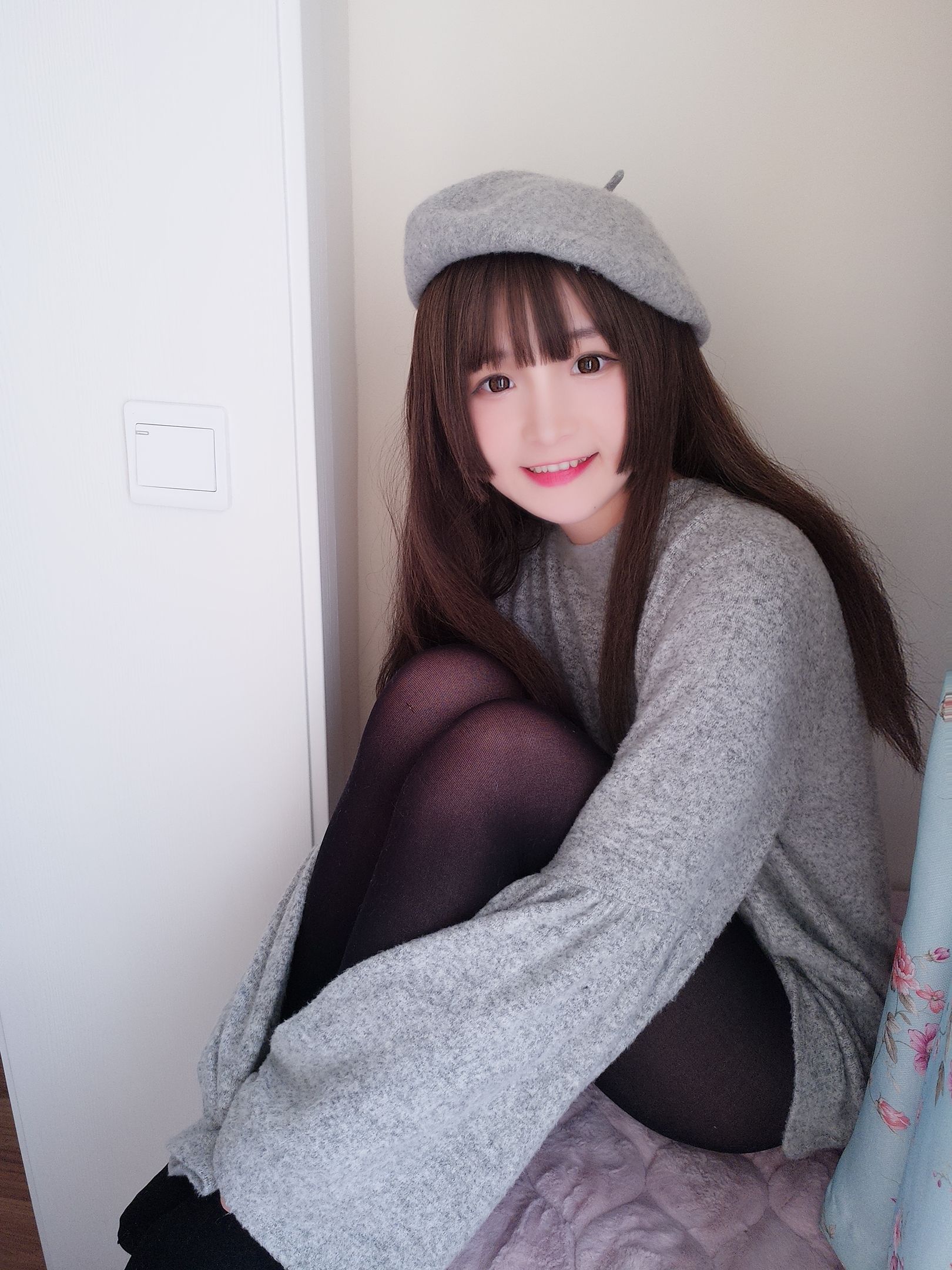 二次元美女古川kagura 鲨鱼画家（15P）