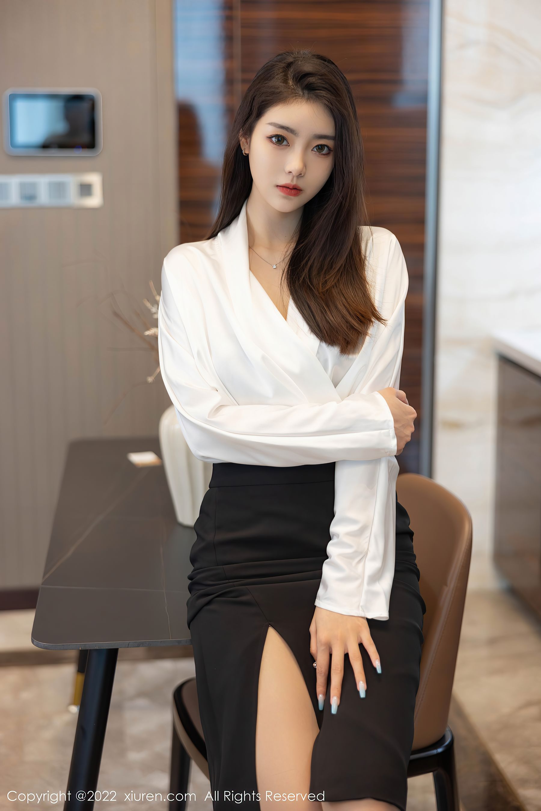 [秀人XiuRen] No.4869 可樂Vicky（70P）