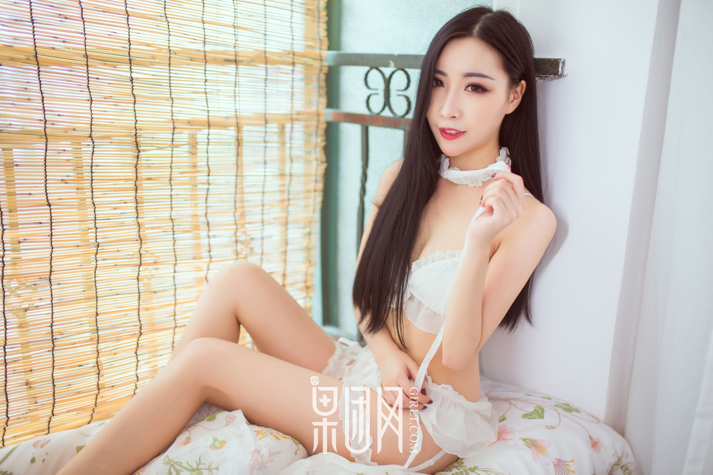 小雨《白丝美照》 [果团网Girlt] NO.099（48P）